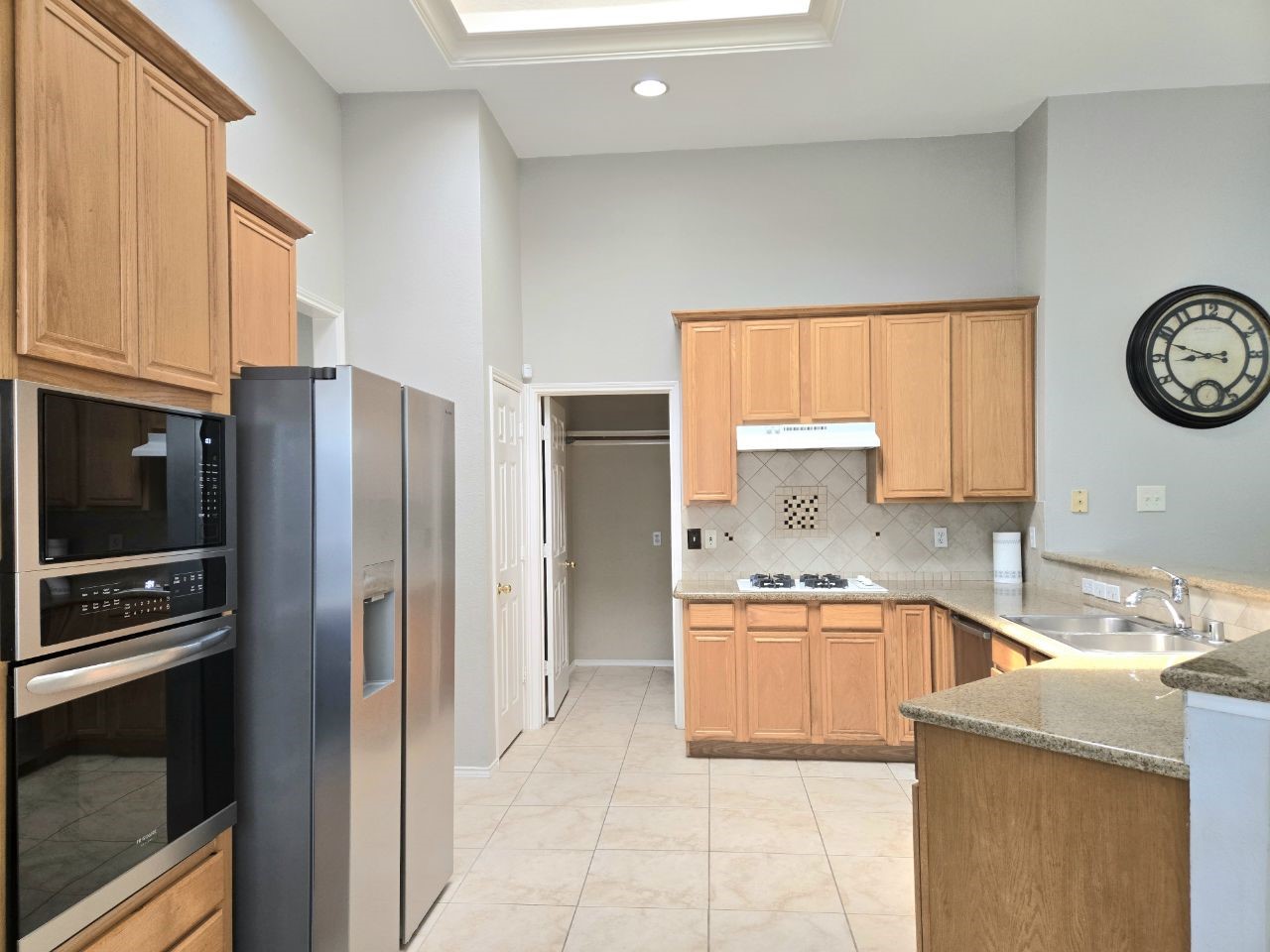 2004 Saint Anne Drive