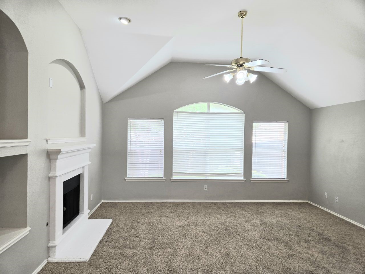 2004 Saint Anne Drive