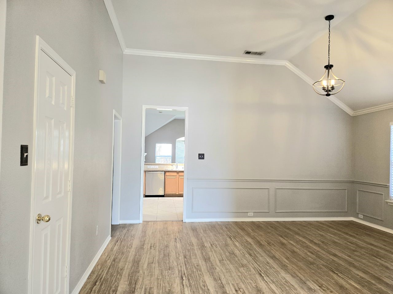 2004 Saint Anne Drive