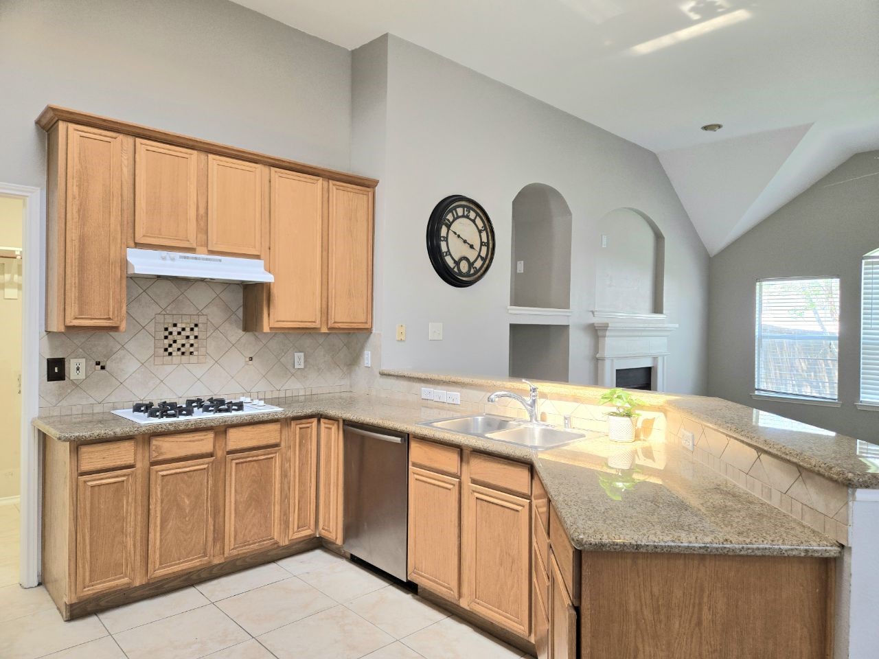 2004 Saint Anne Drive