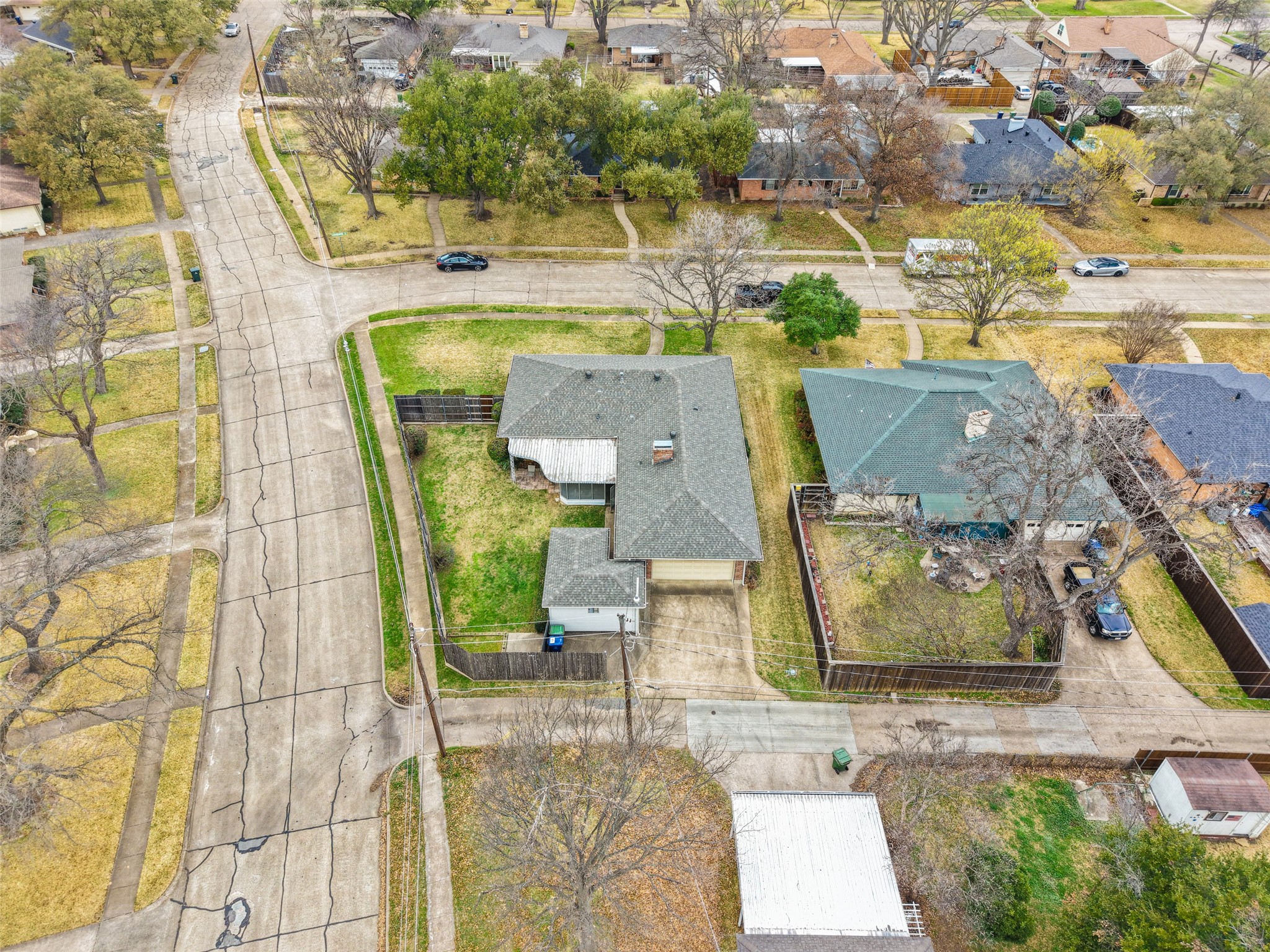 2102 Lansdowne Drive
