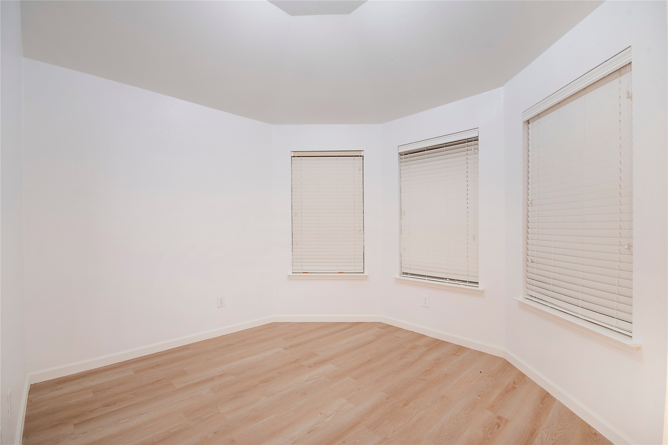 549 Hickory Lane