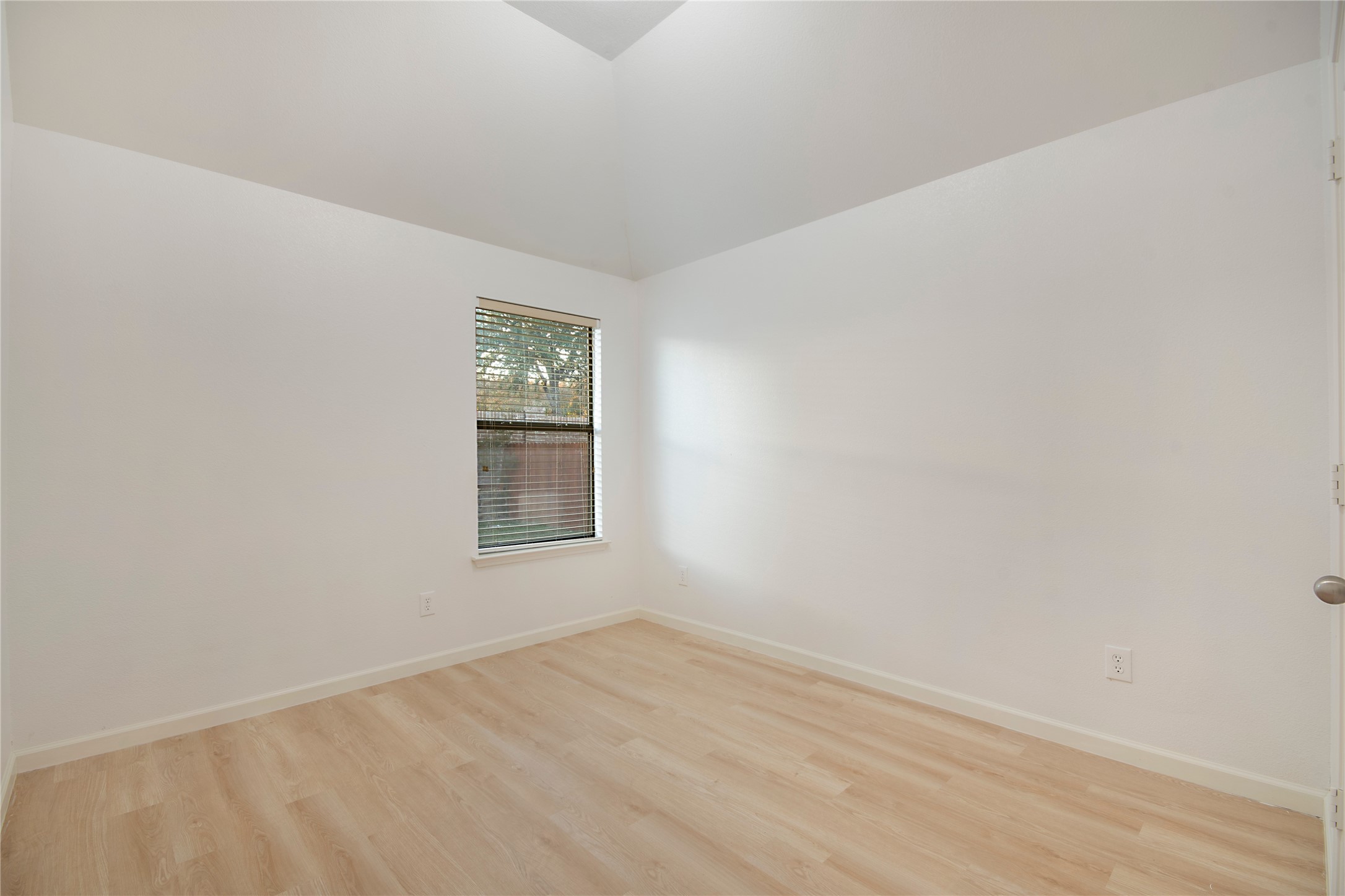 549 Hickory Lane