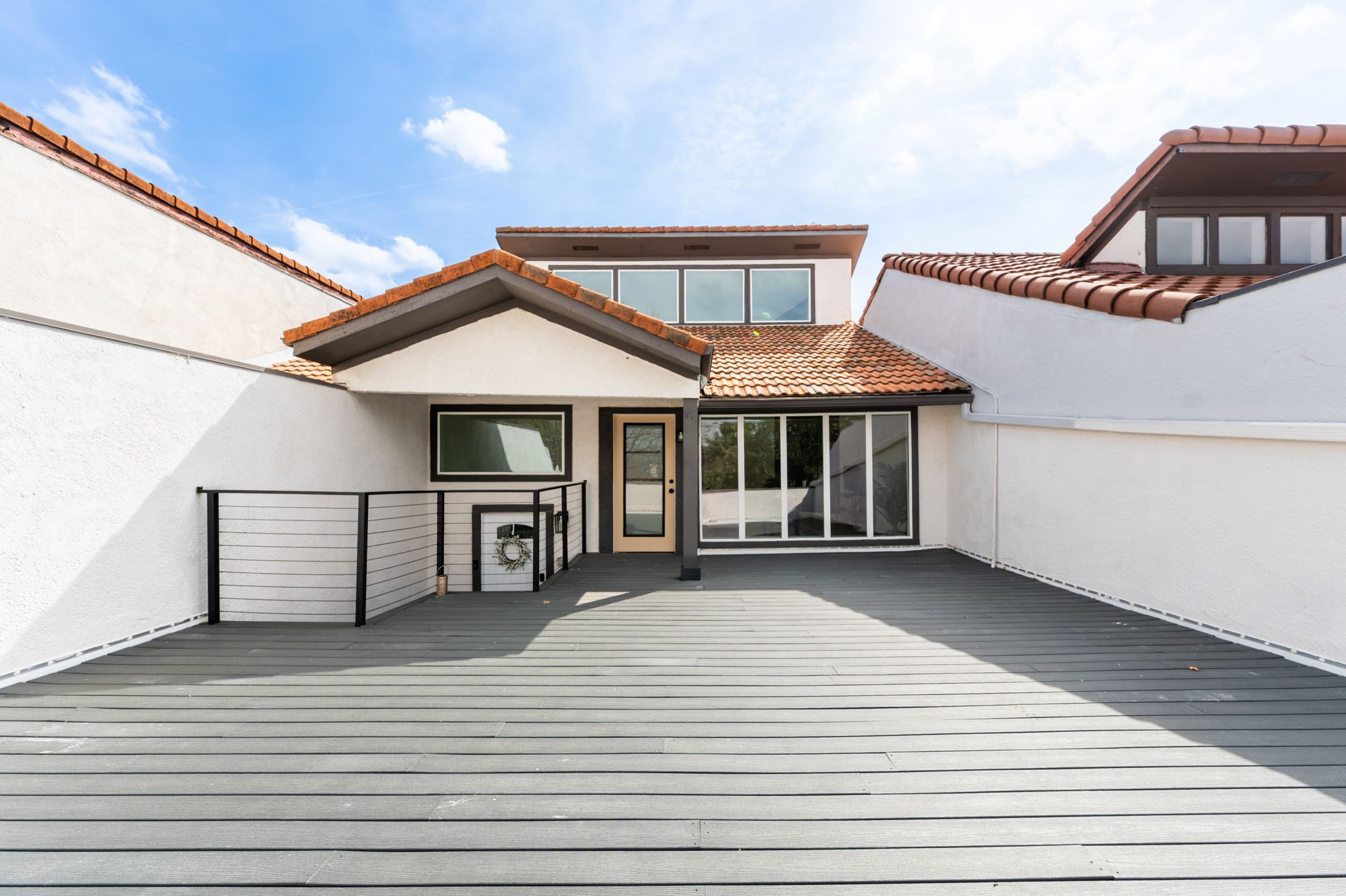 3019 Lakeside Drive
