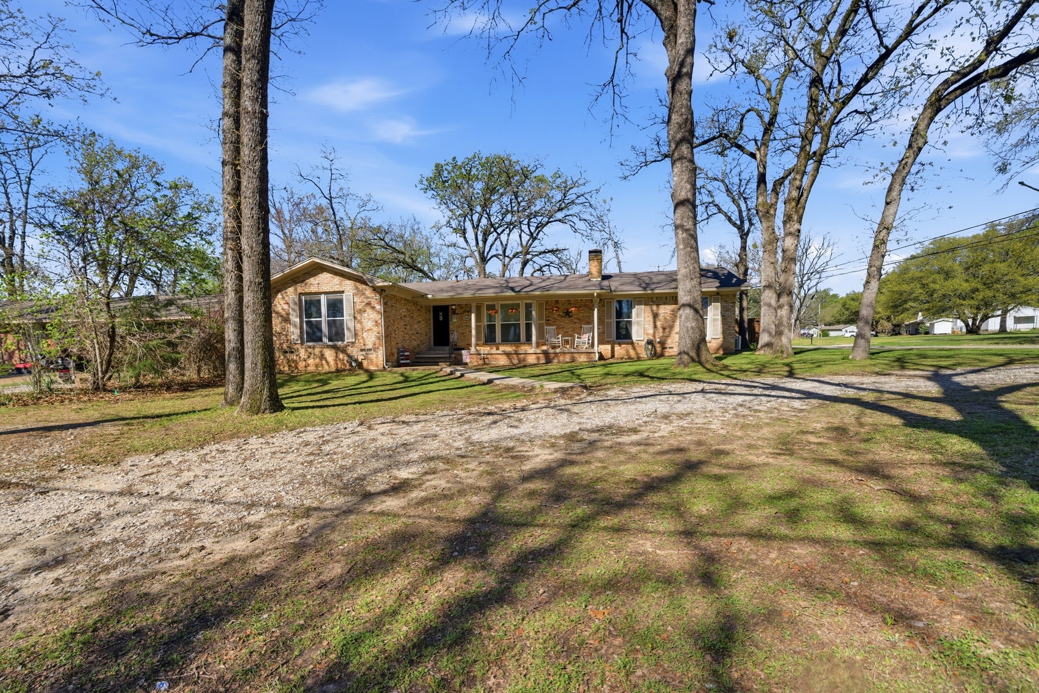 1415 Glenlain Drive