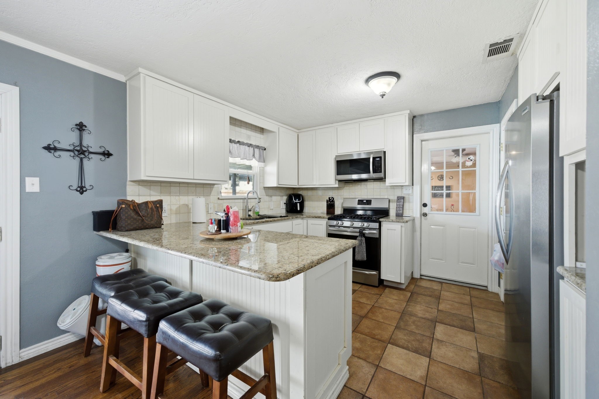 1415 Glenlain Drive