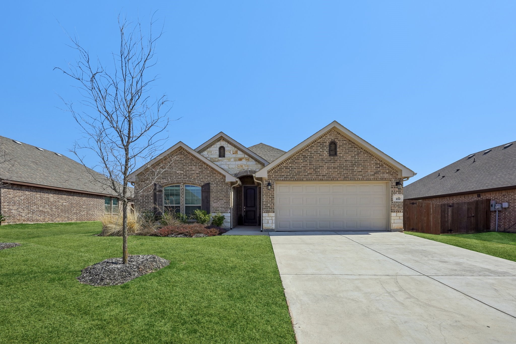 212 Magnolia Drive