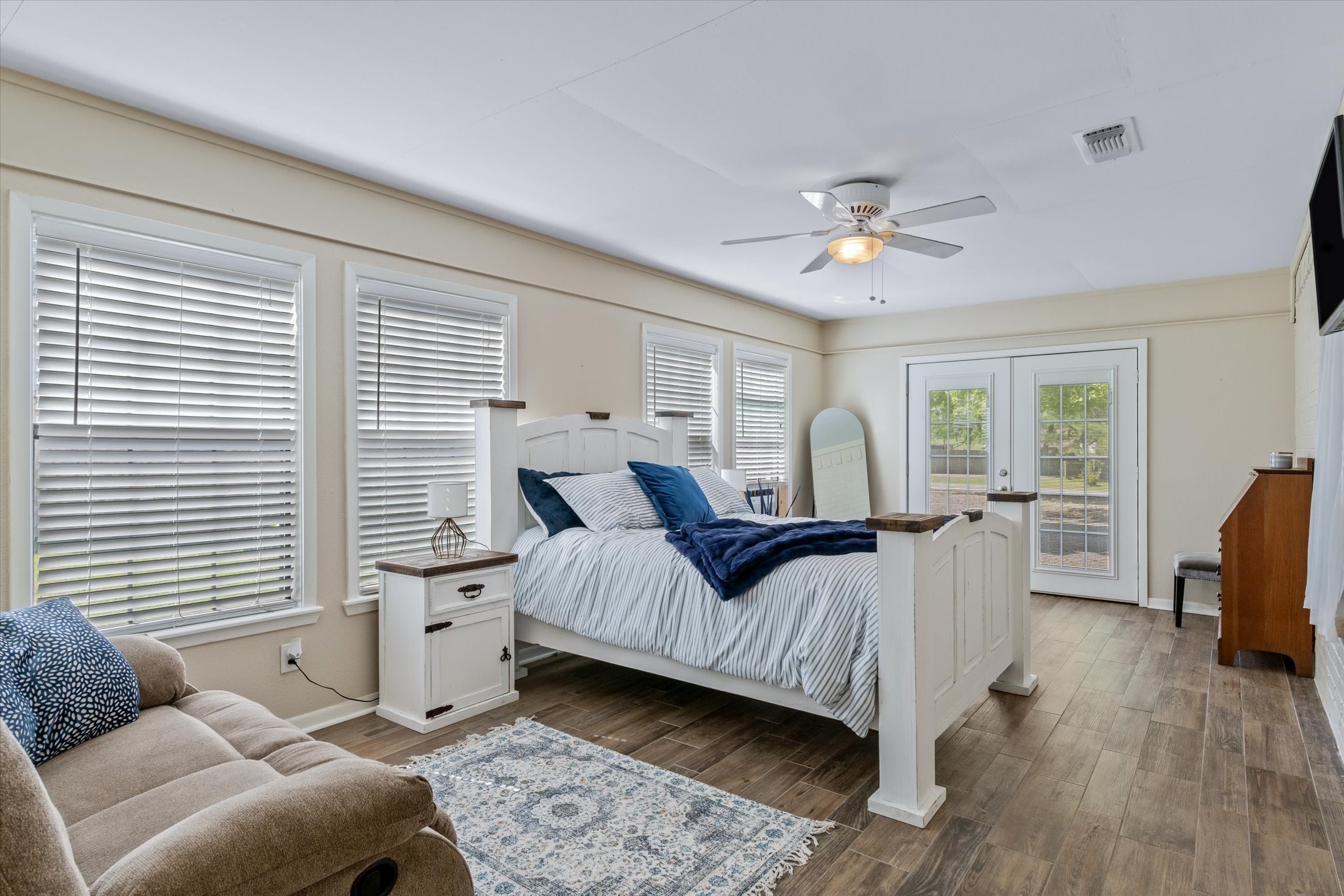 24289 State Highway 19