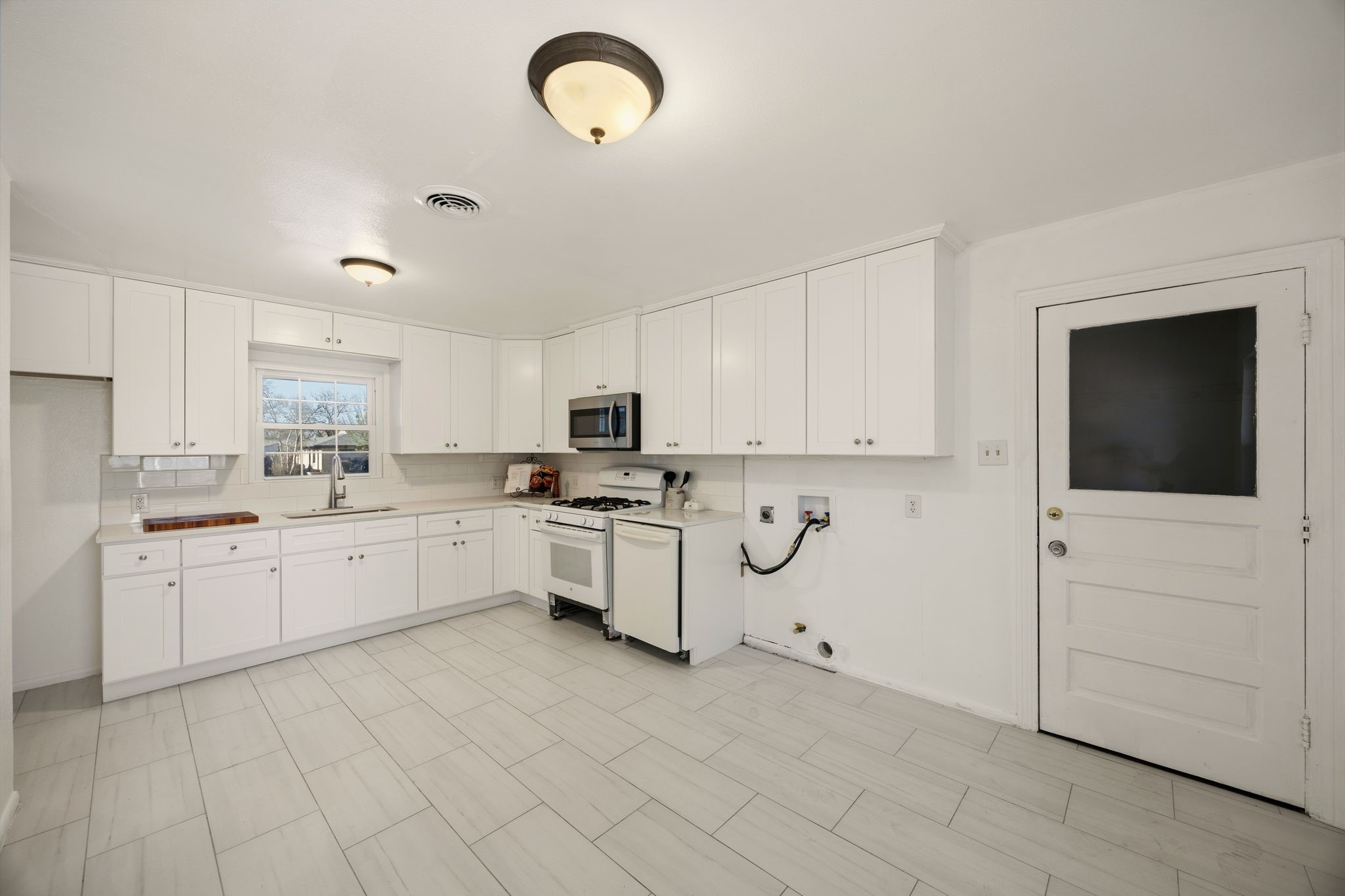 630 Scottsdale Drive