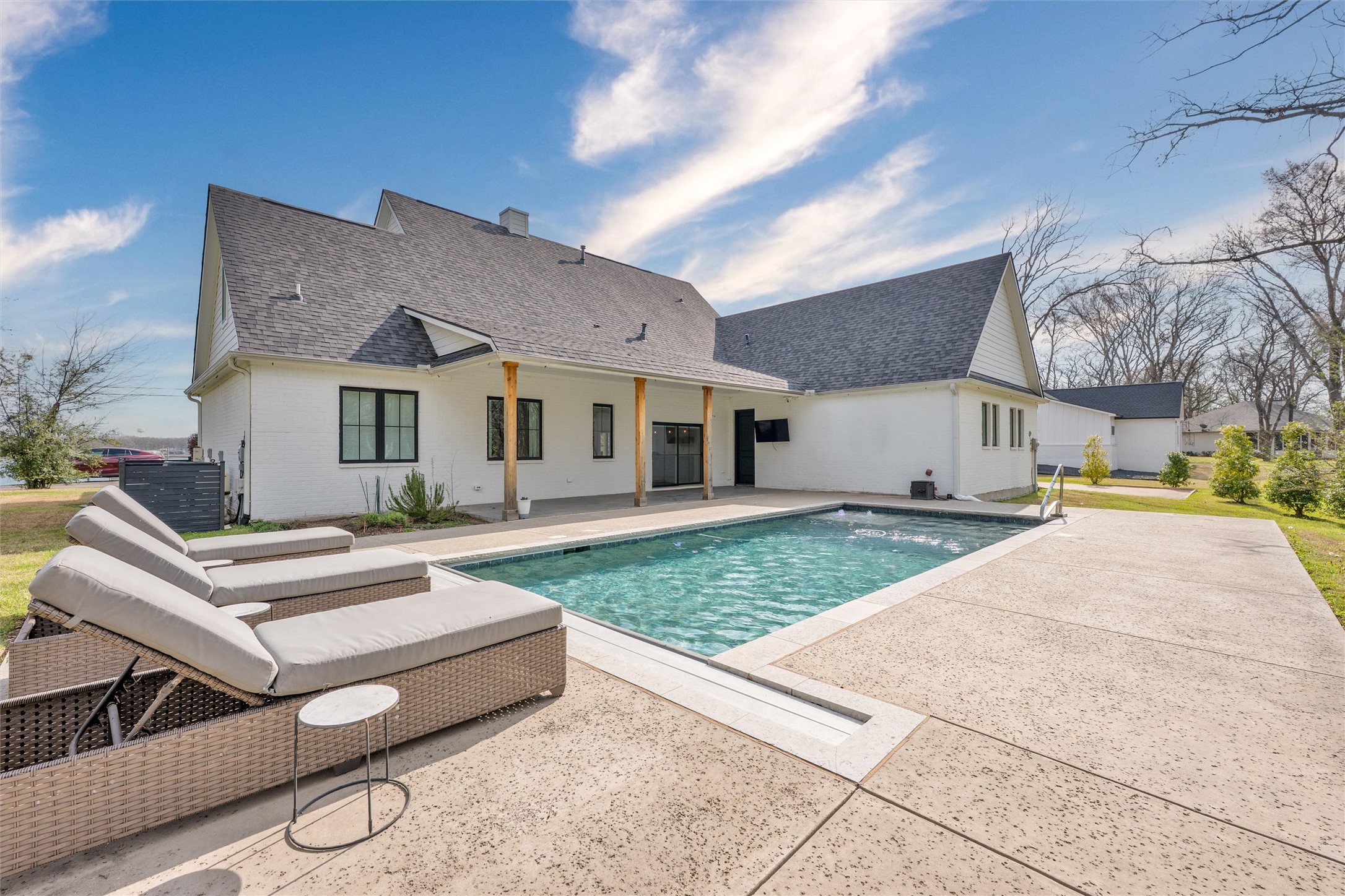 653 Enchanted Isles Drive