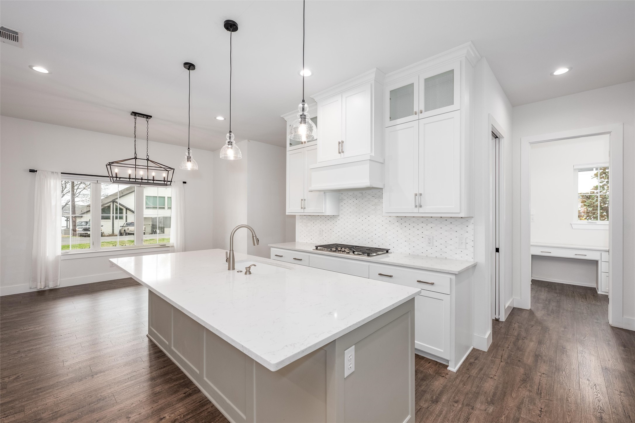 653 Enchanted Isles Drive