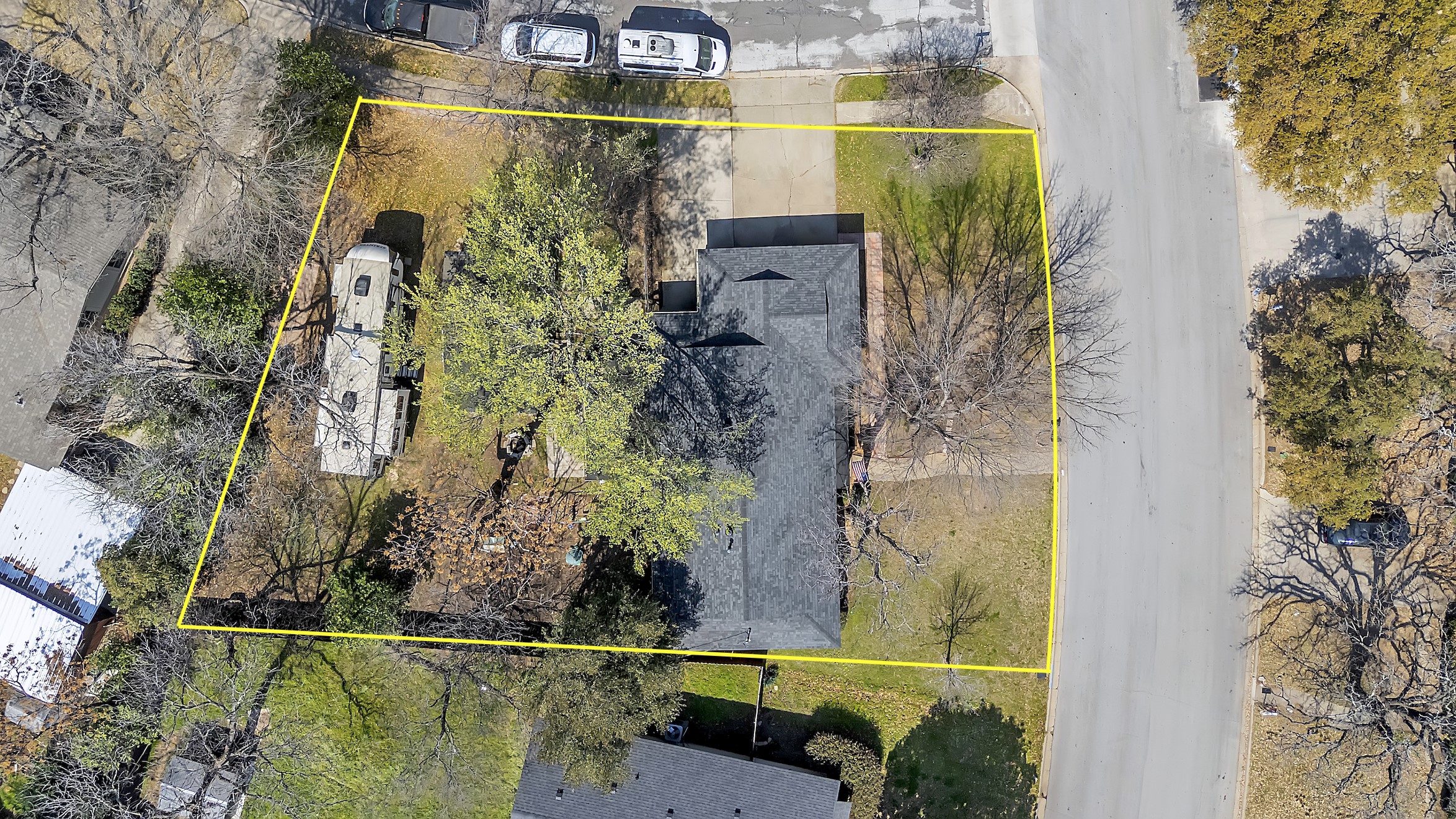 709 Hurstview Drive