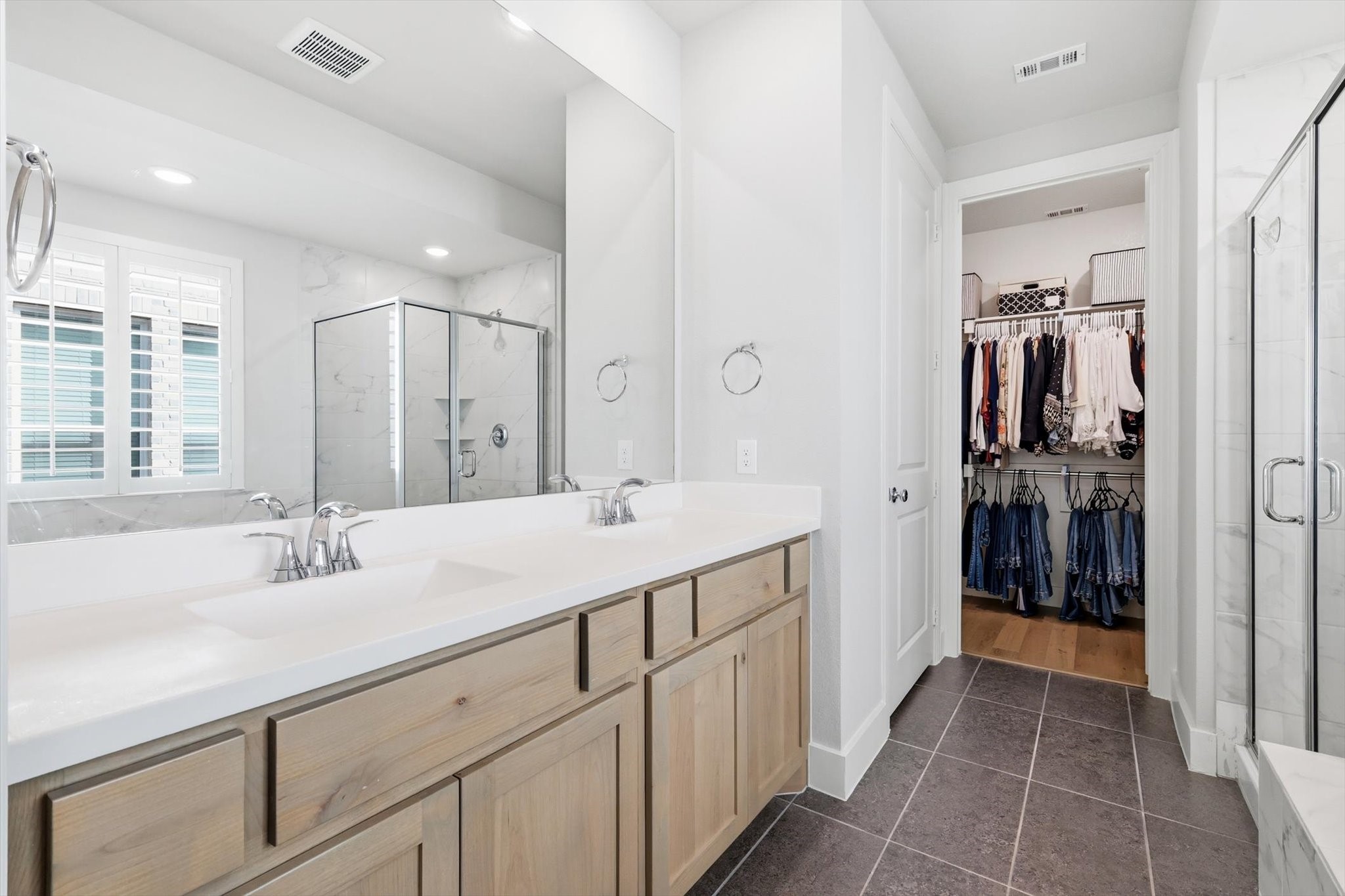 8128 Legacy Trail