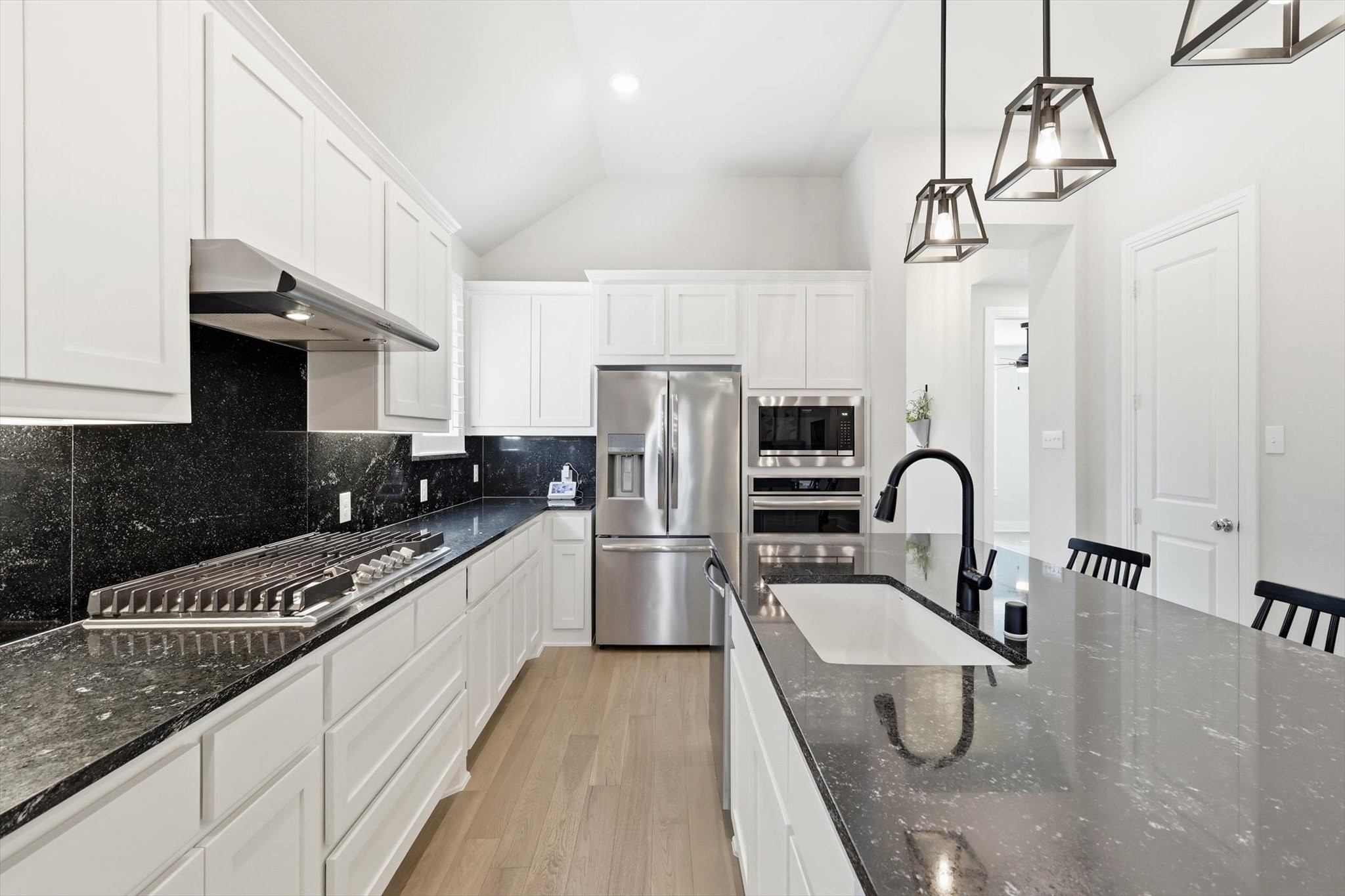8128 Legacy Trail