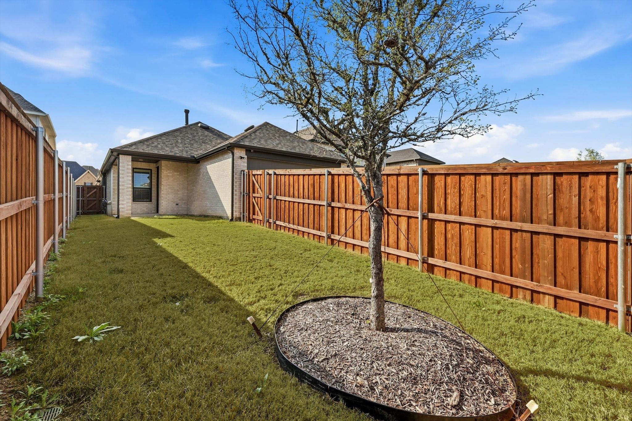 8128 Legacy Trail