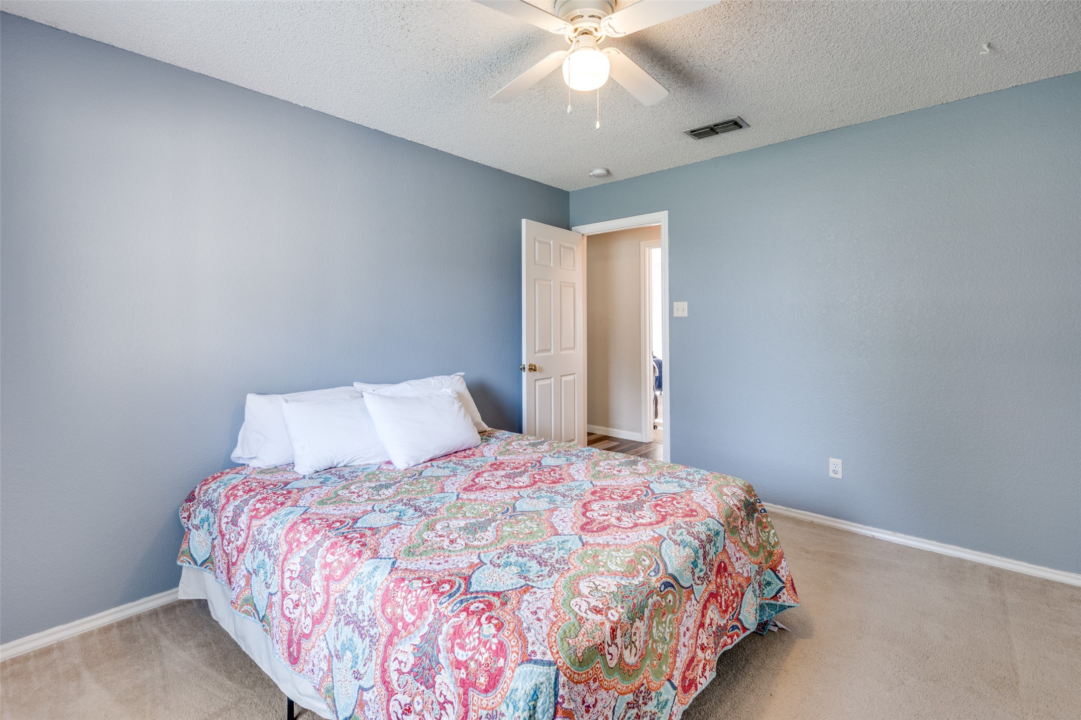 803 Twin Creek Drive