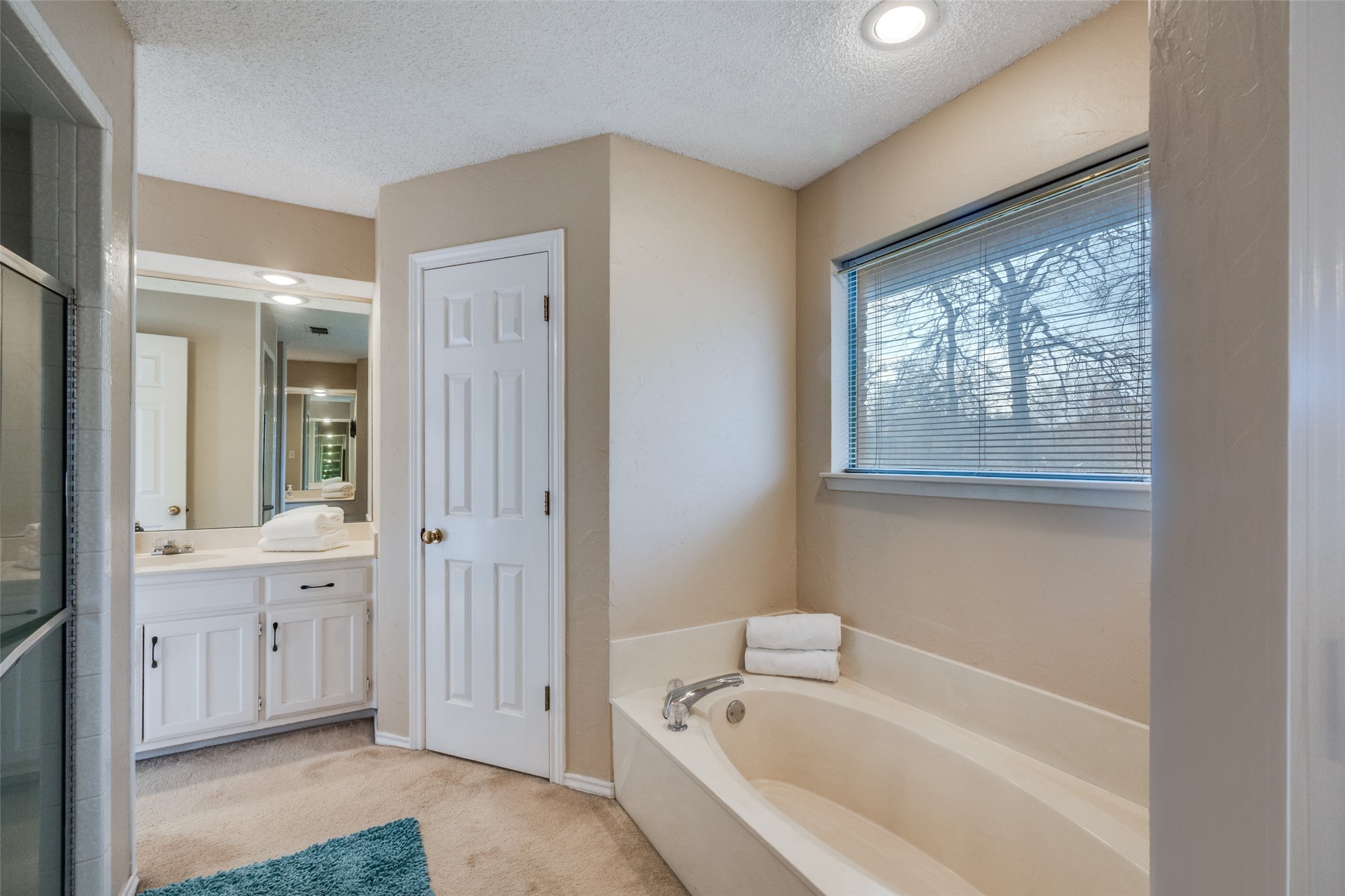 803 Twin Creek Drive