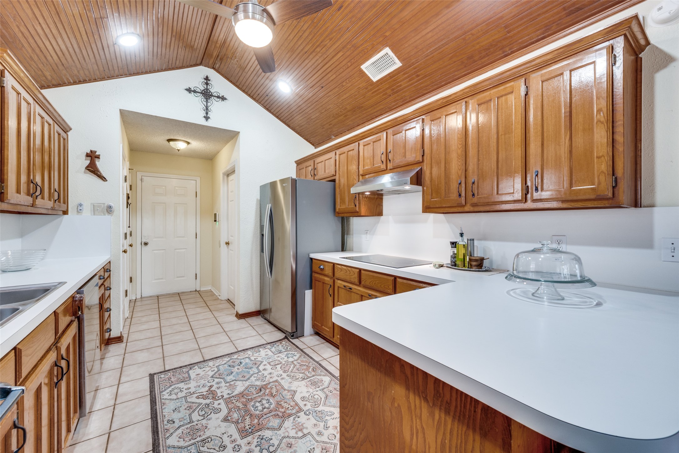 803 Twin Creek Drive