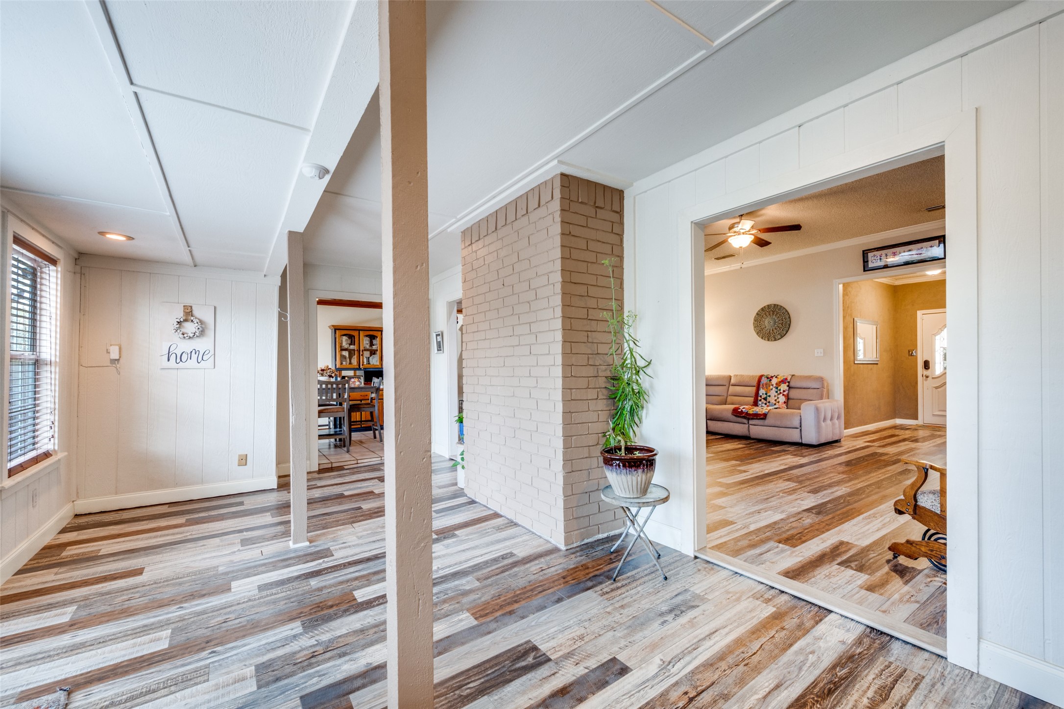 803 Twin Creek Drive