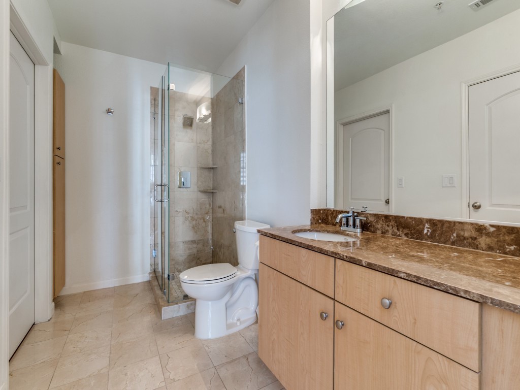 3225 Turtle Creek Boulevard 709
