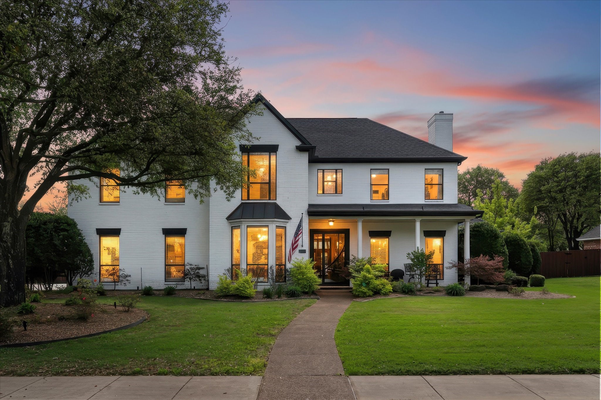 1107 Travis Court