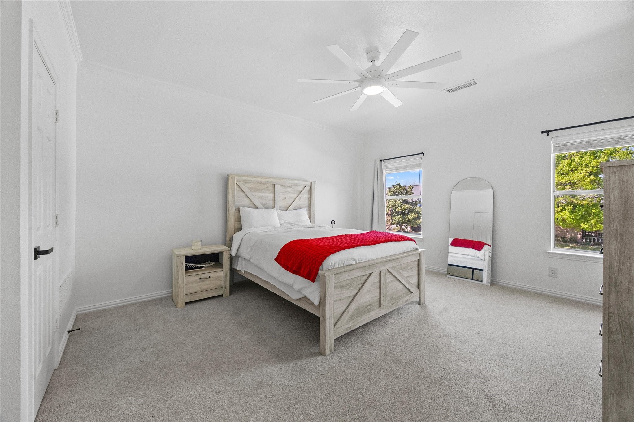 1107 Travis Court