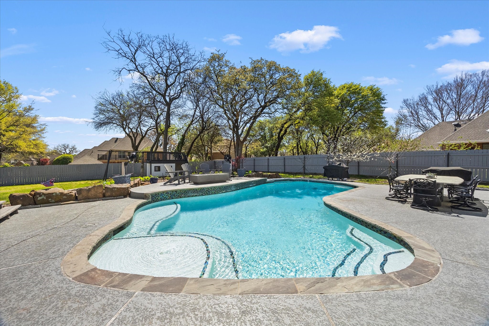 1107 Travis Court