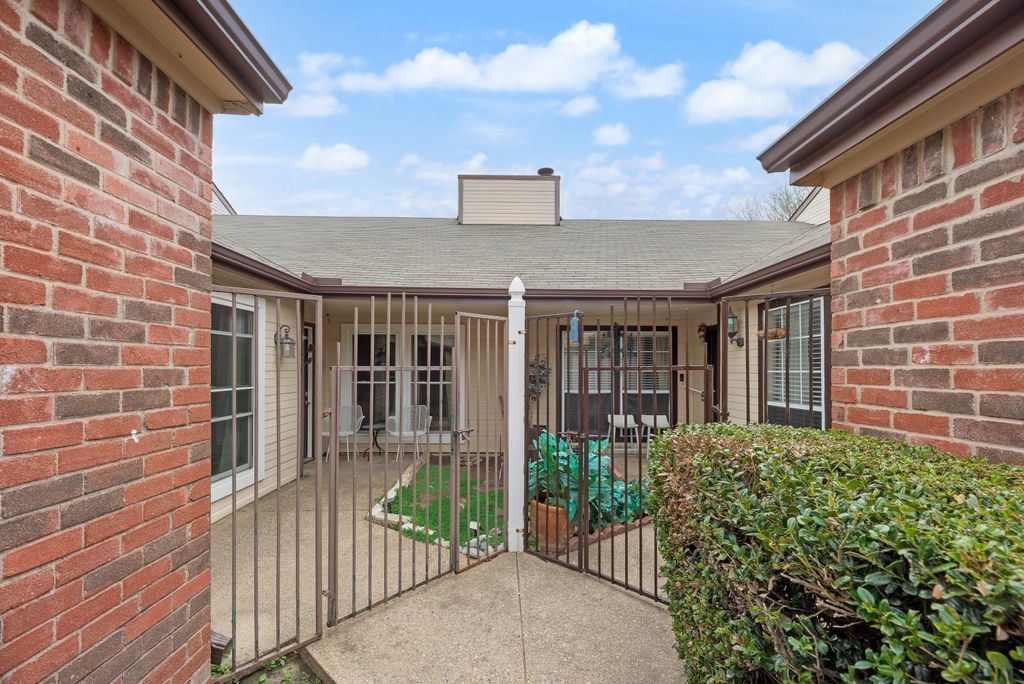 3217 Whatley Drive