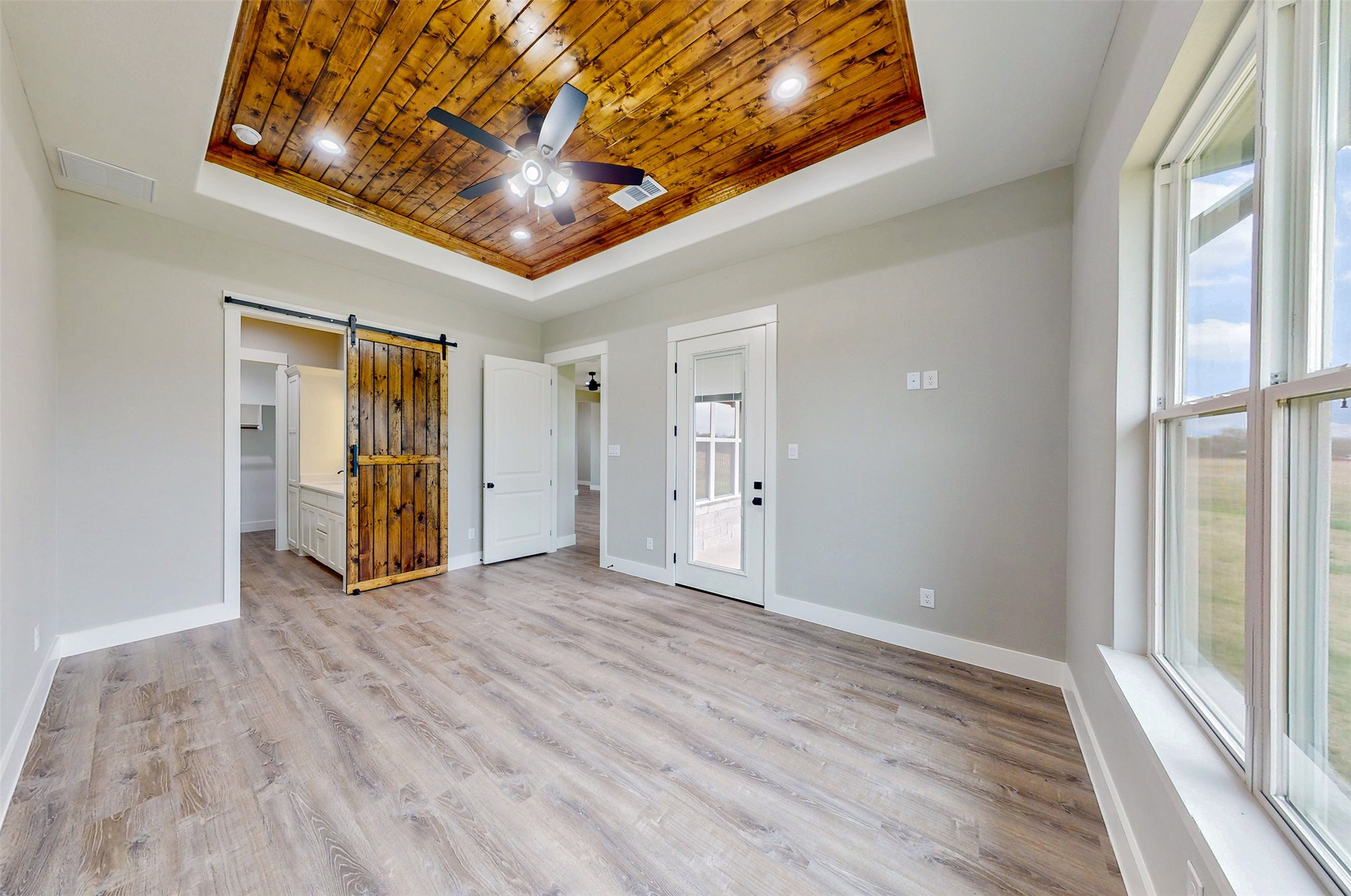 2667 VZ County Road 3820