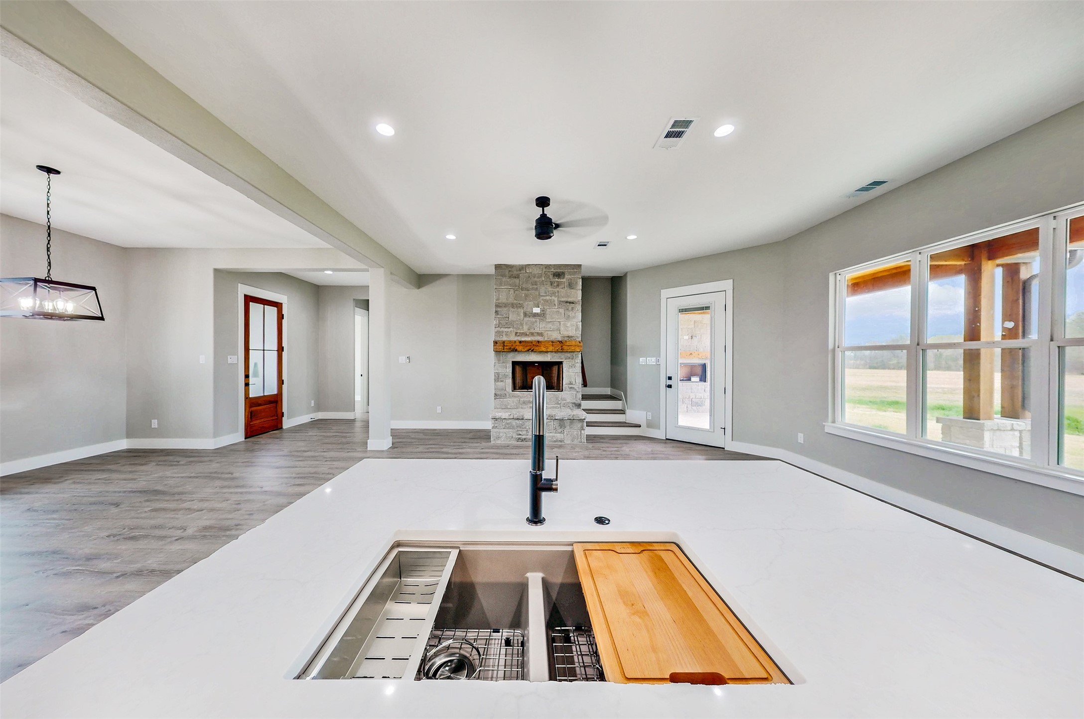 2667 VZ County Road 3820