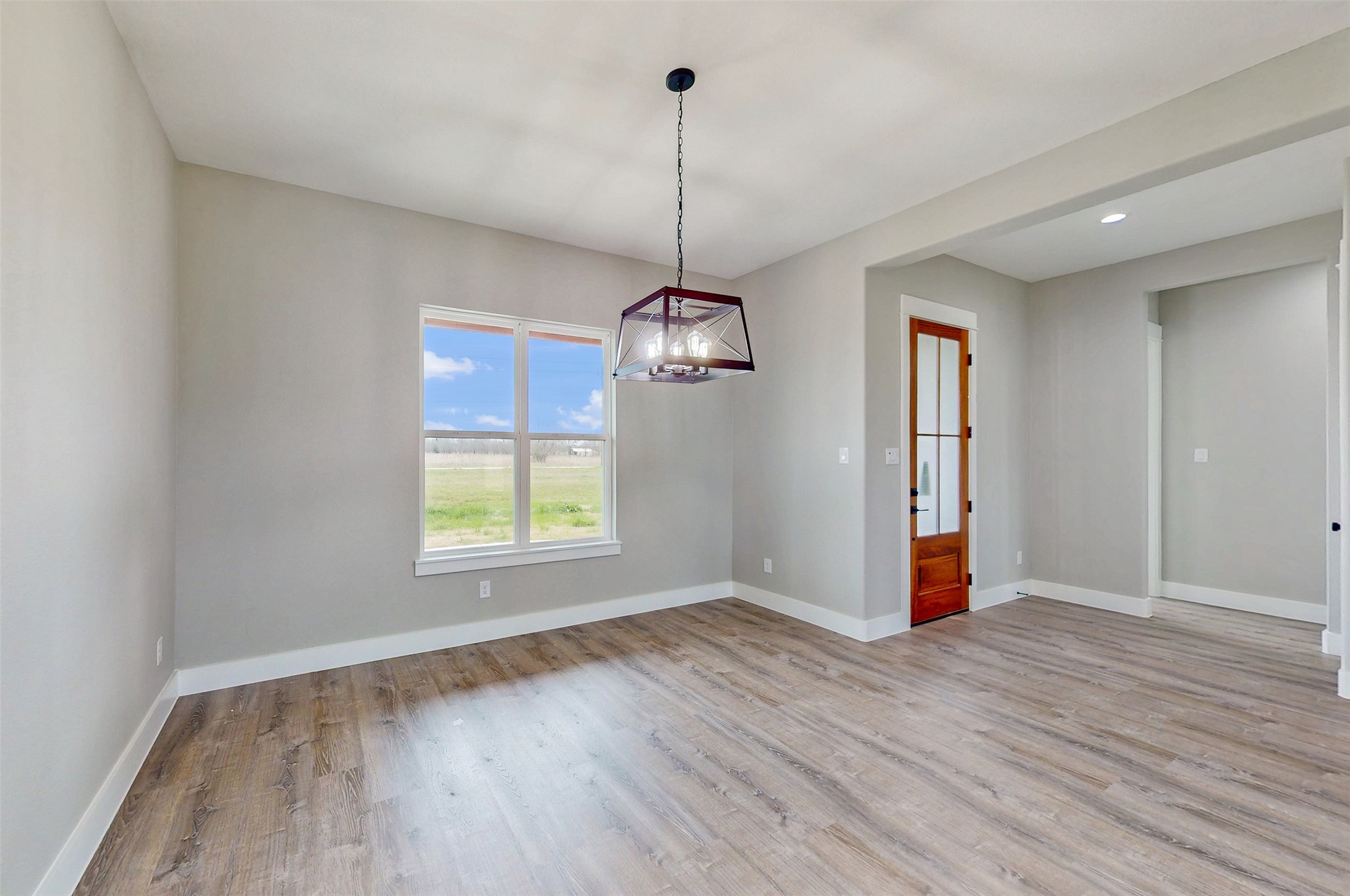 2667 VZ County Road 3820