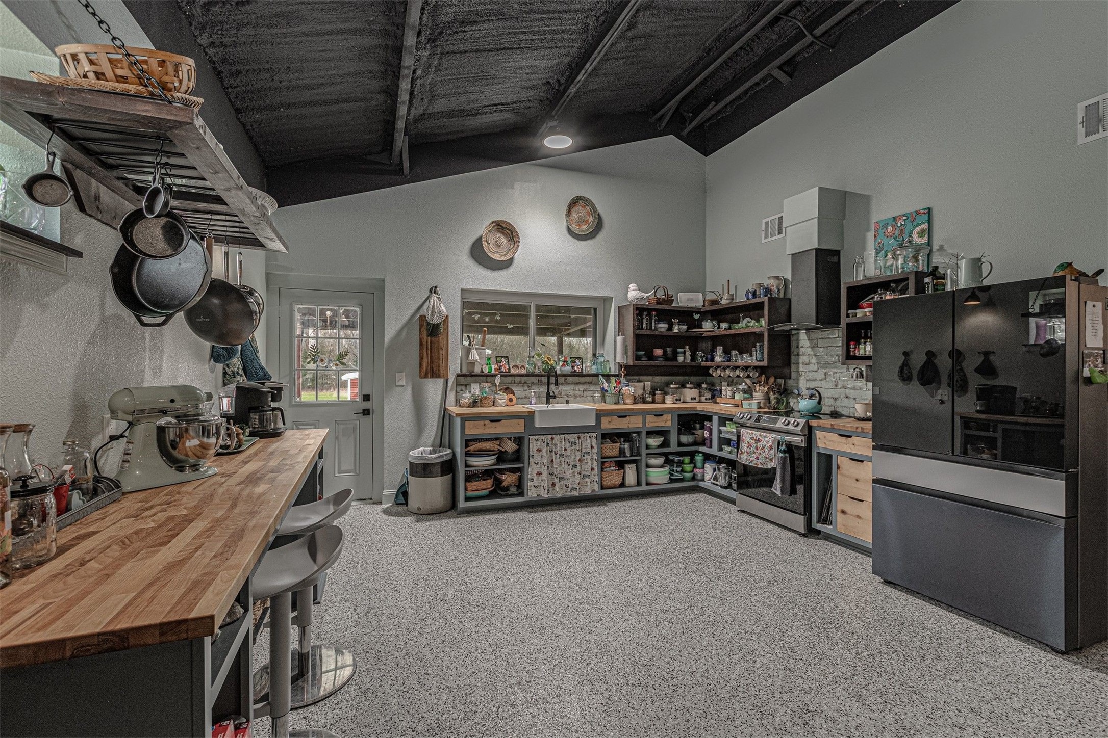 4599 County Road 660