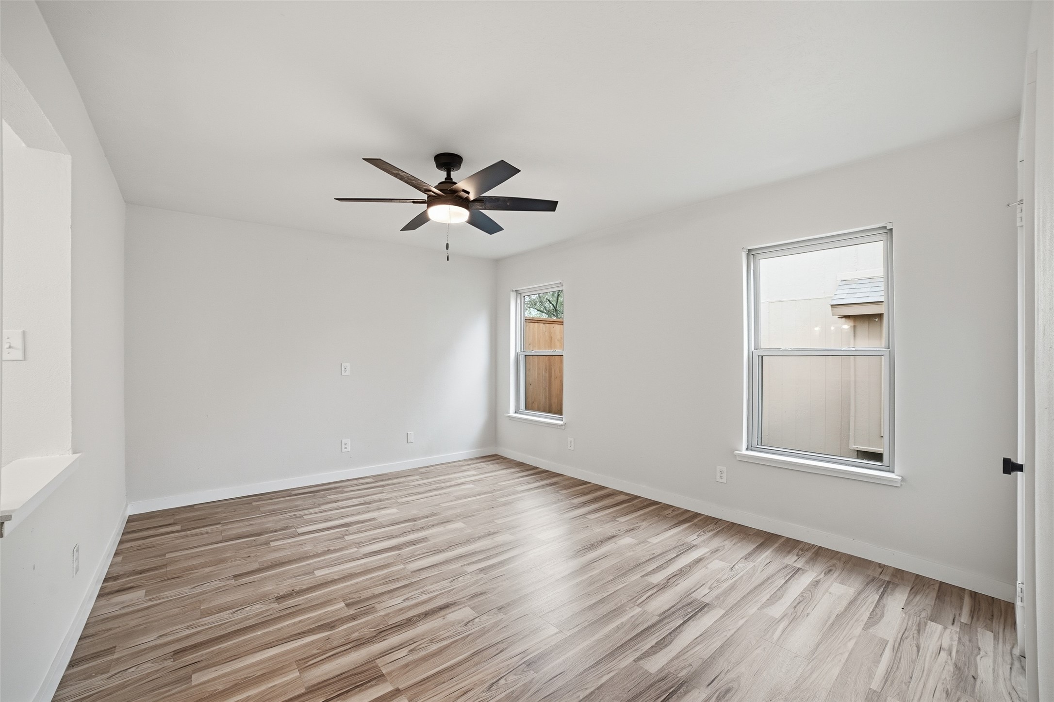 2929 Kingswood Drive