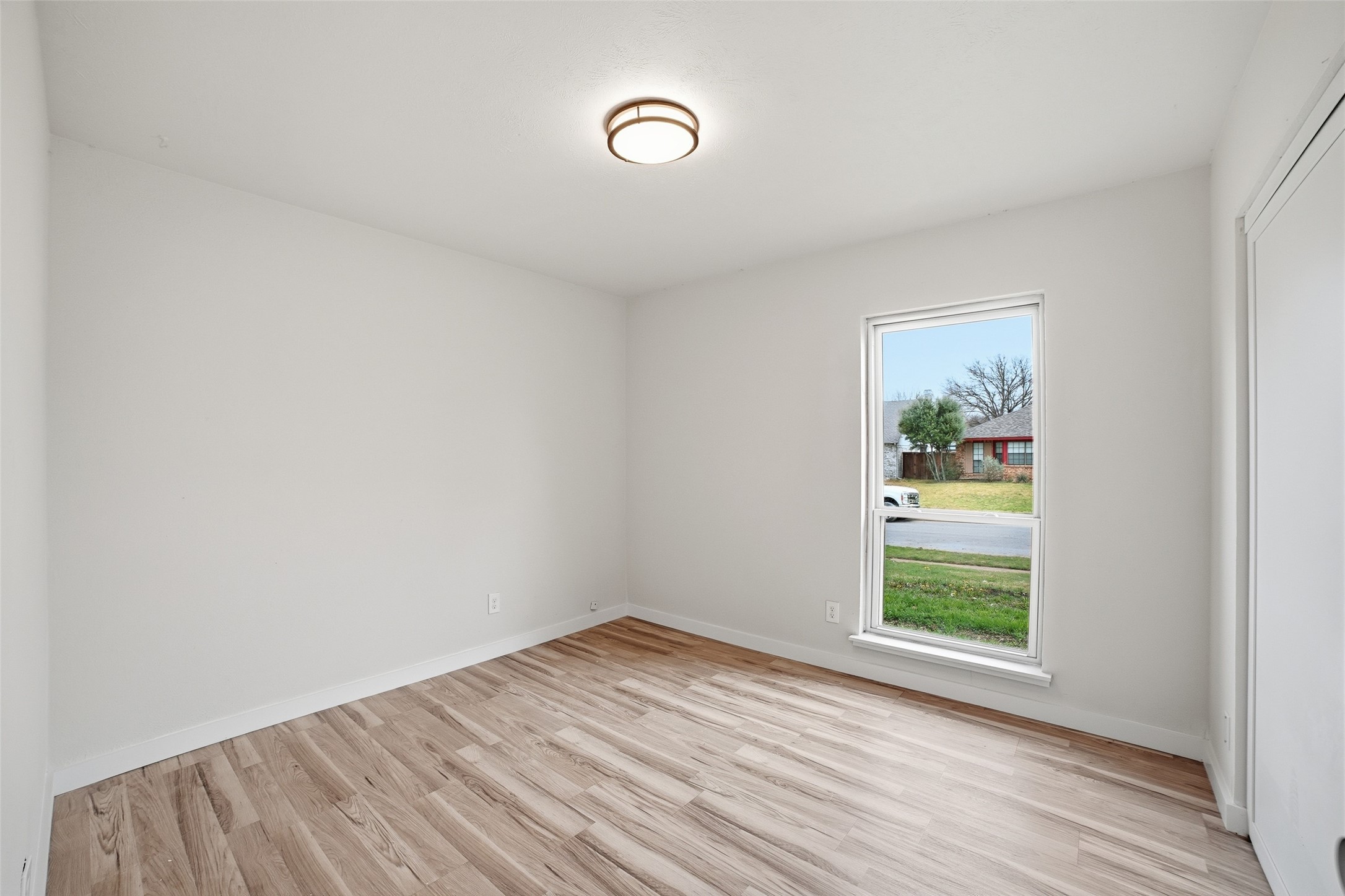 2929 Kingswood Drive
