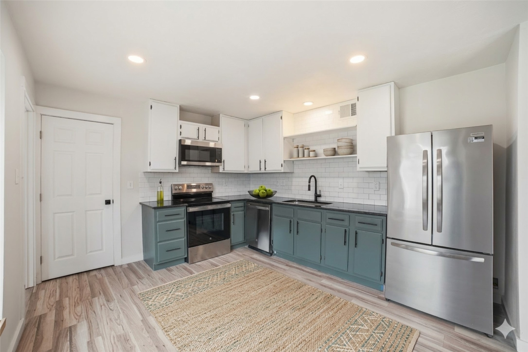 2929 Kingswood Drive
