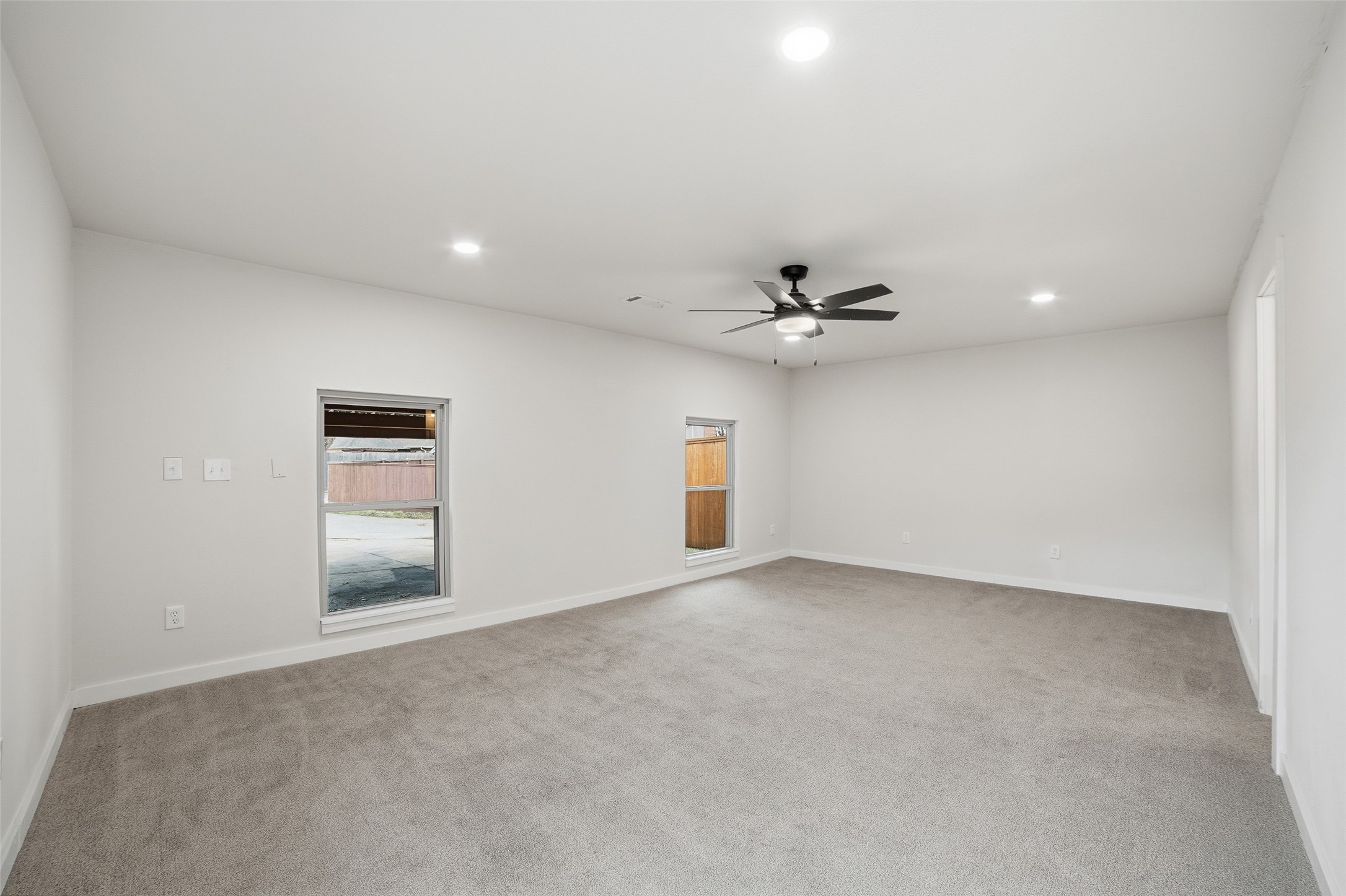 2929 Kingswood Drive