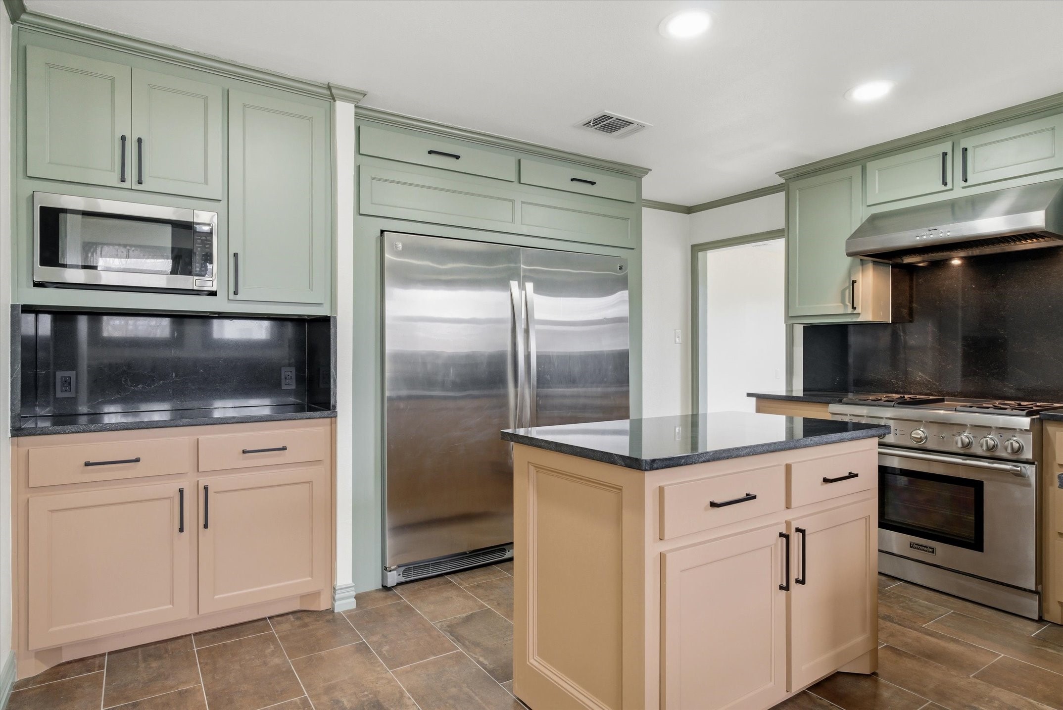 804 S Buffalo St Street