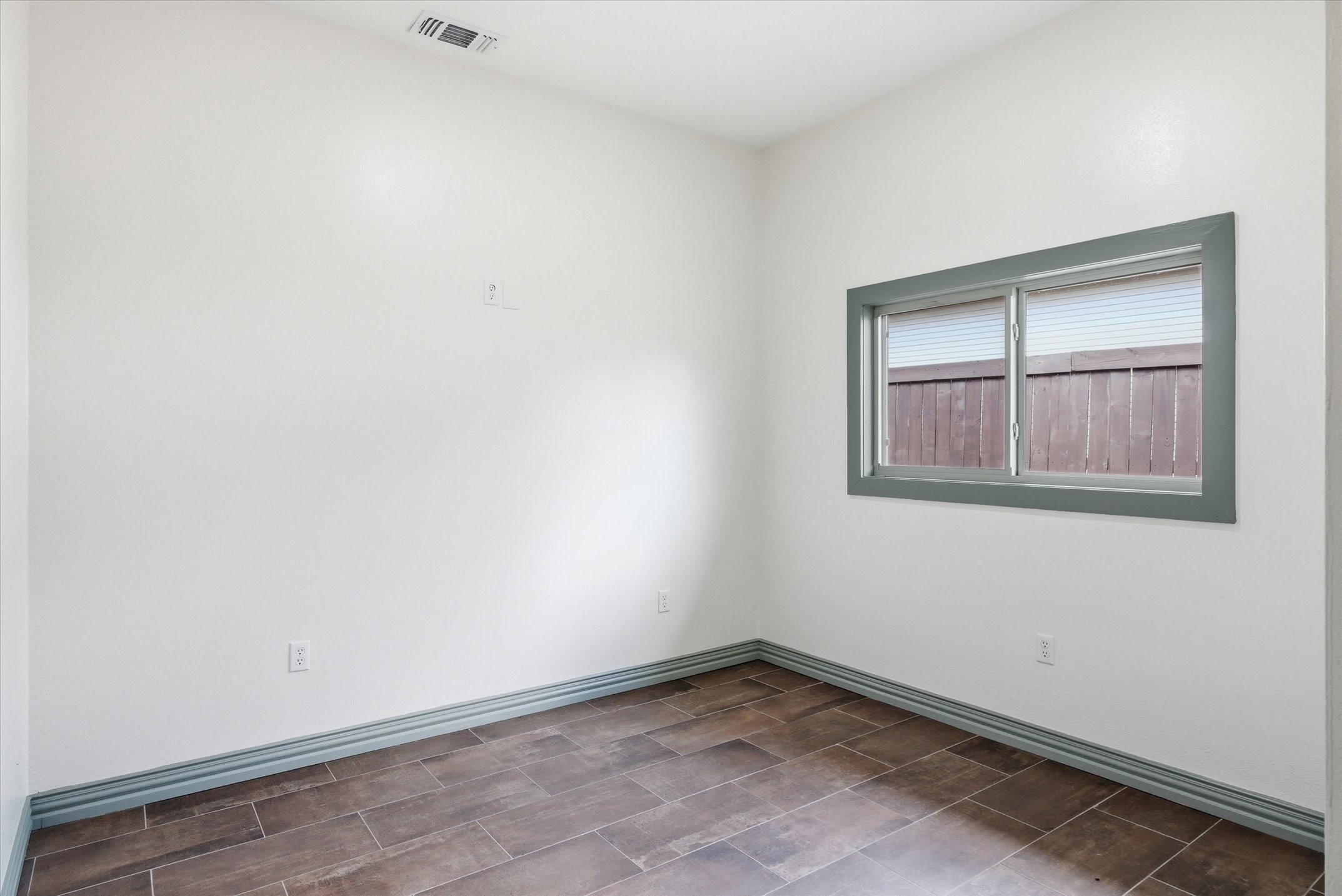 804 S Buffalo St Street