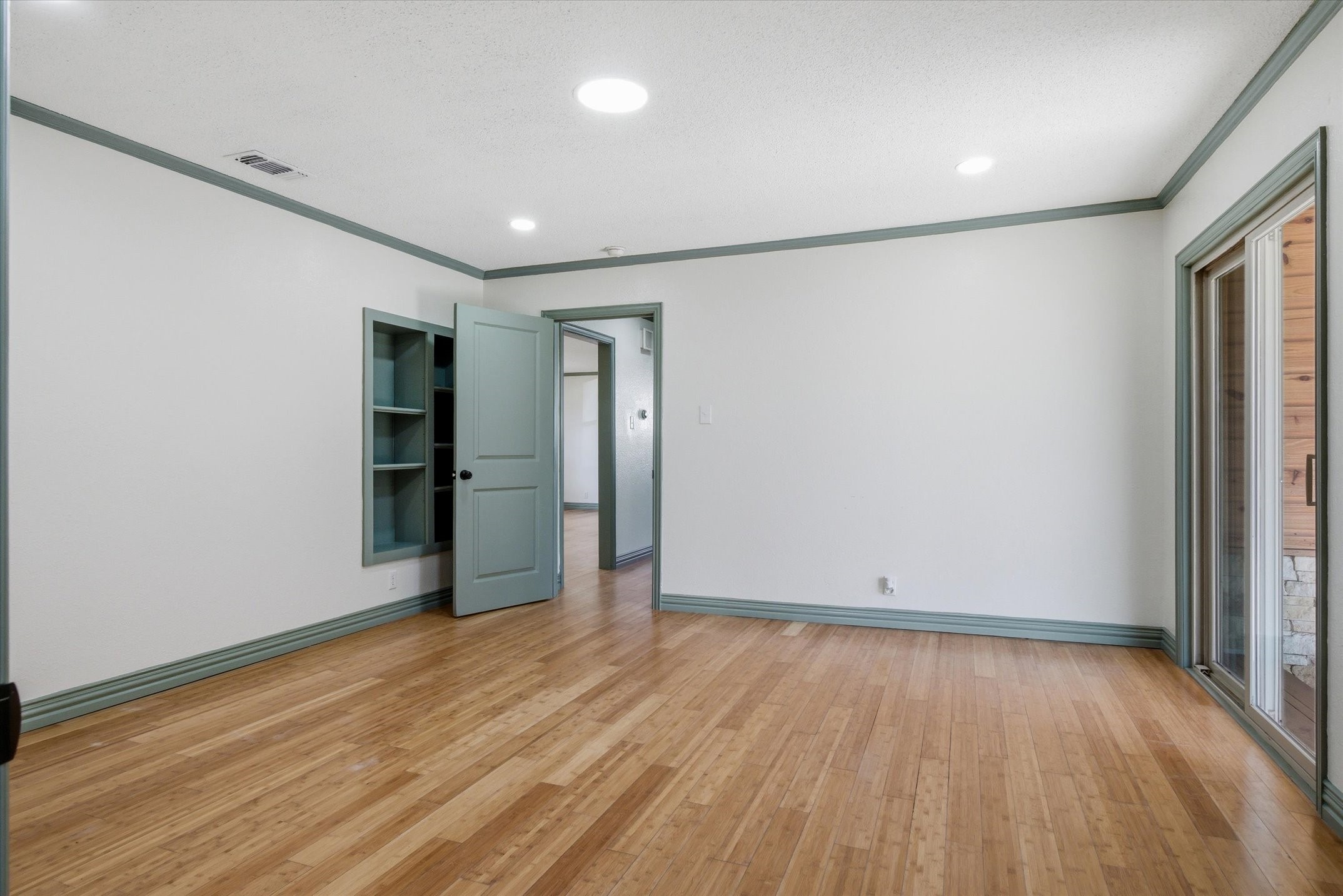 804 S Buffalo St Street