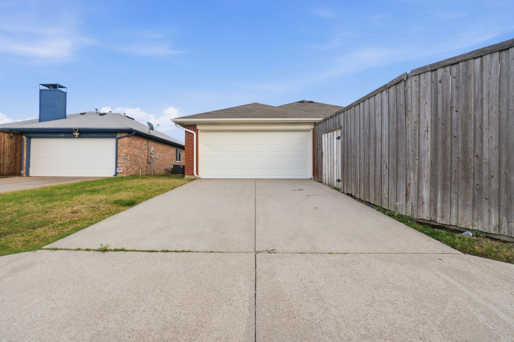 2525 Crooked Creek