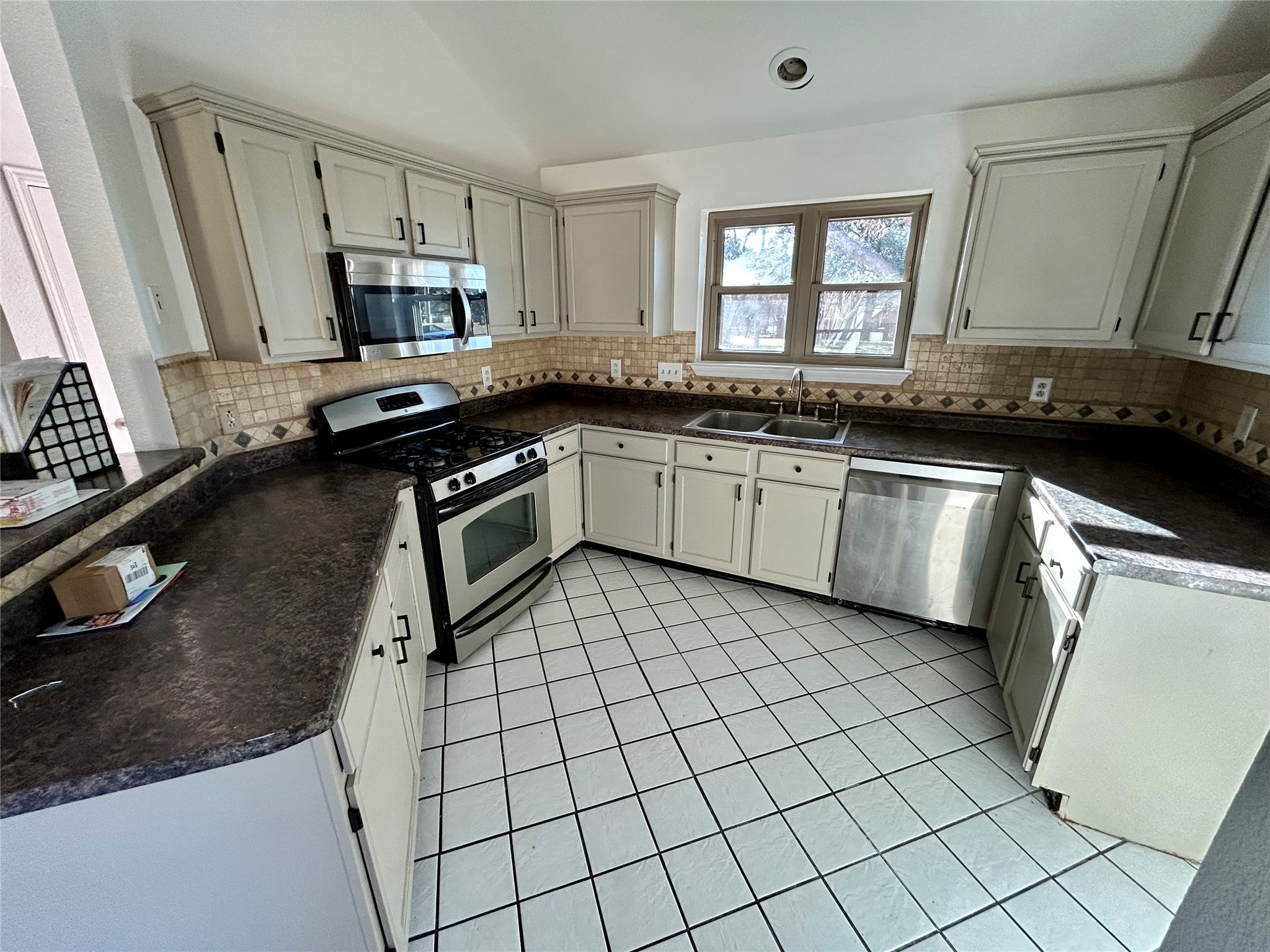 2218 Fuqua Road