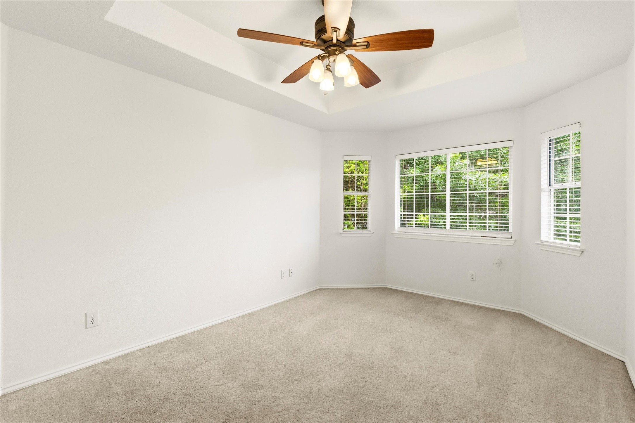5009 Quail Ridge Drive