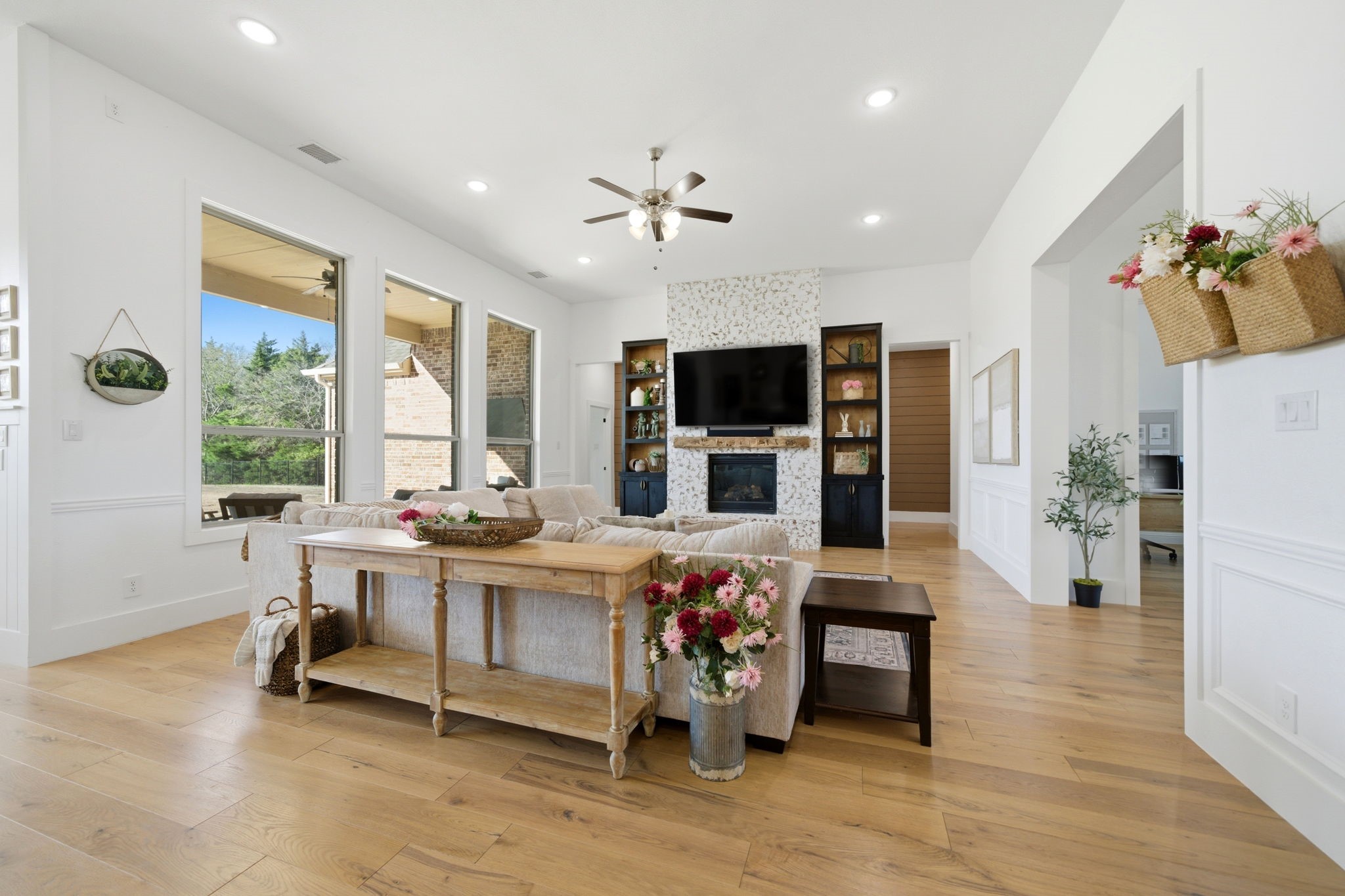 332 Ledstone Court