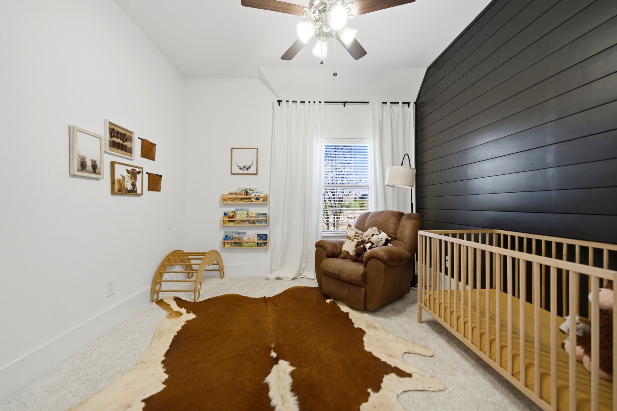 332 Ledstone Court