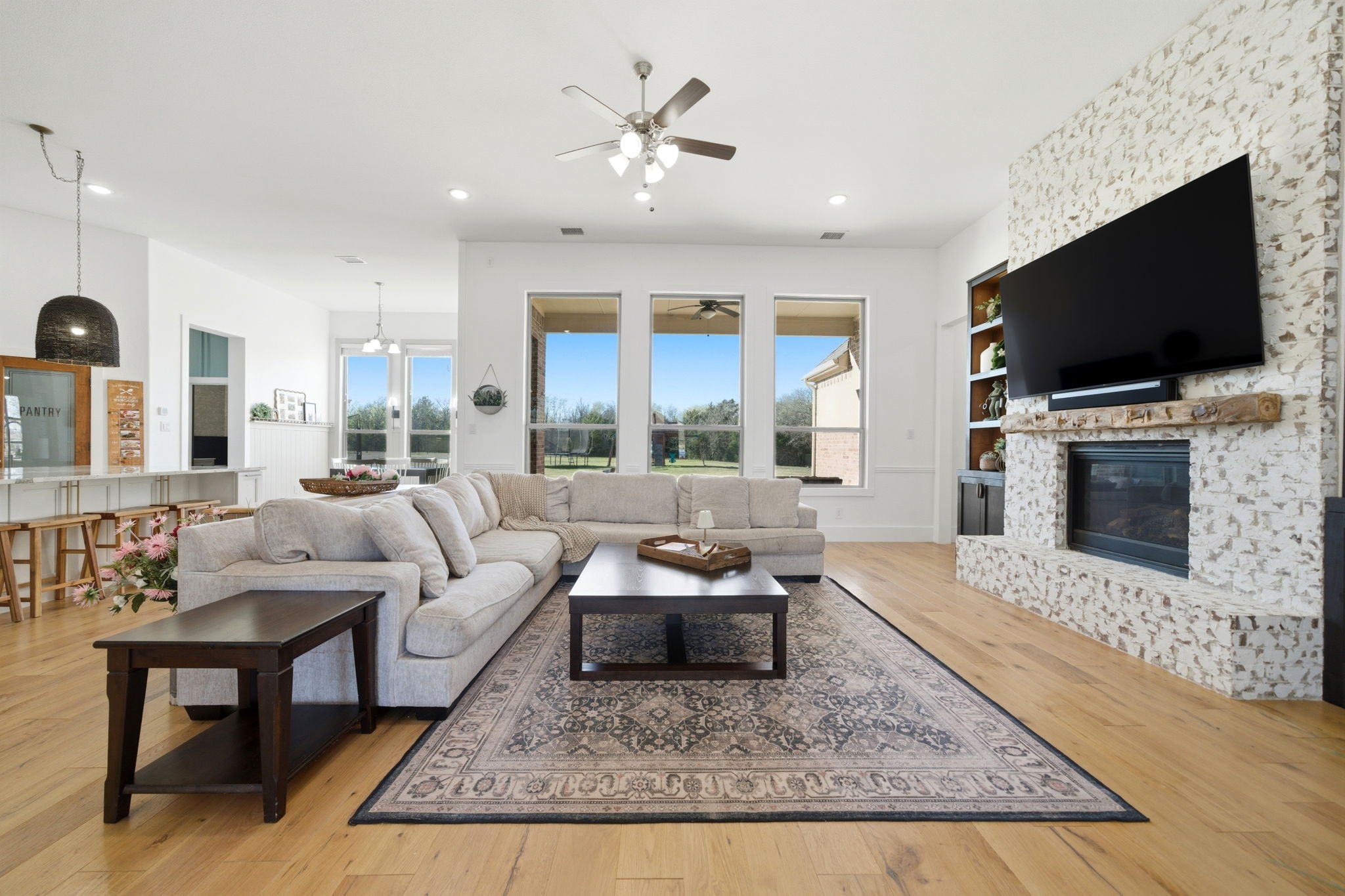 332 Ledstone Court