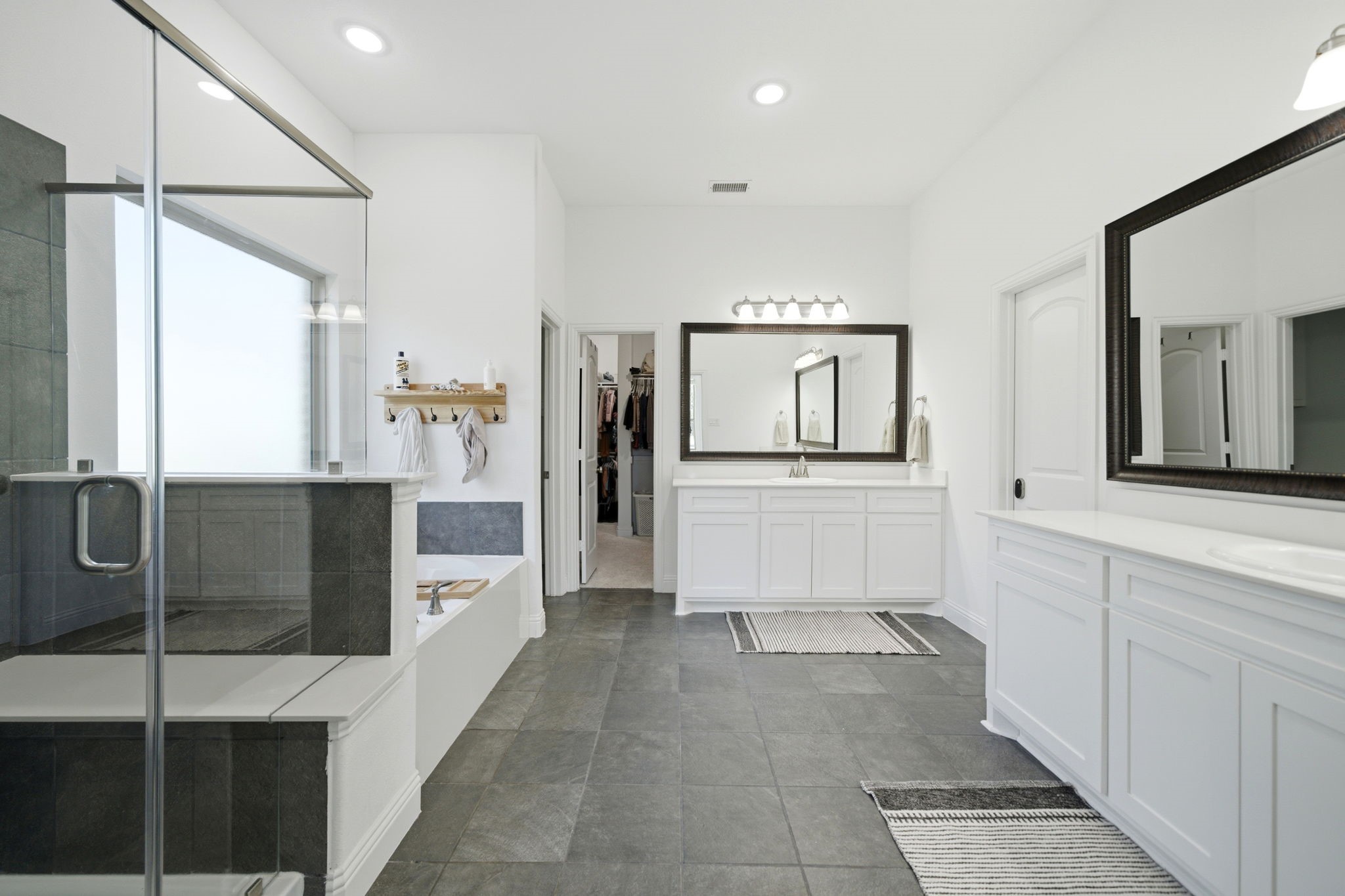 332 Ledstone Court