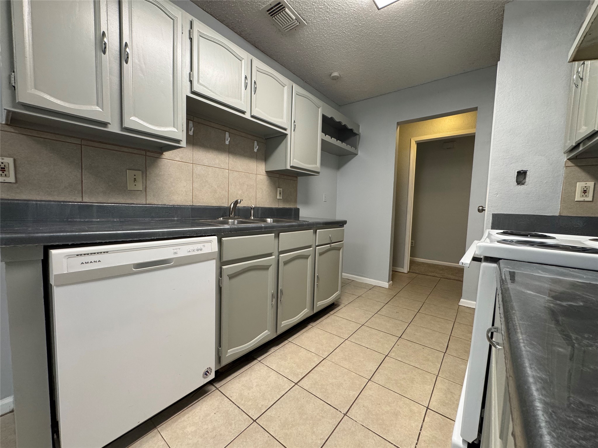 3901 Sweetgum Court