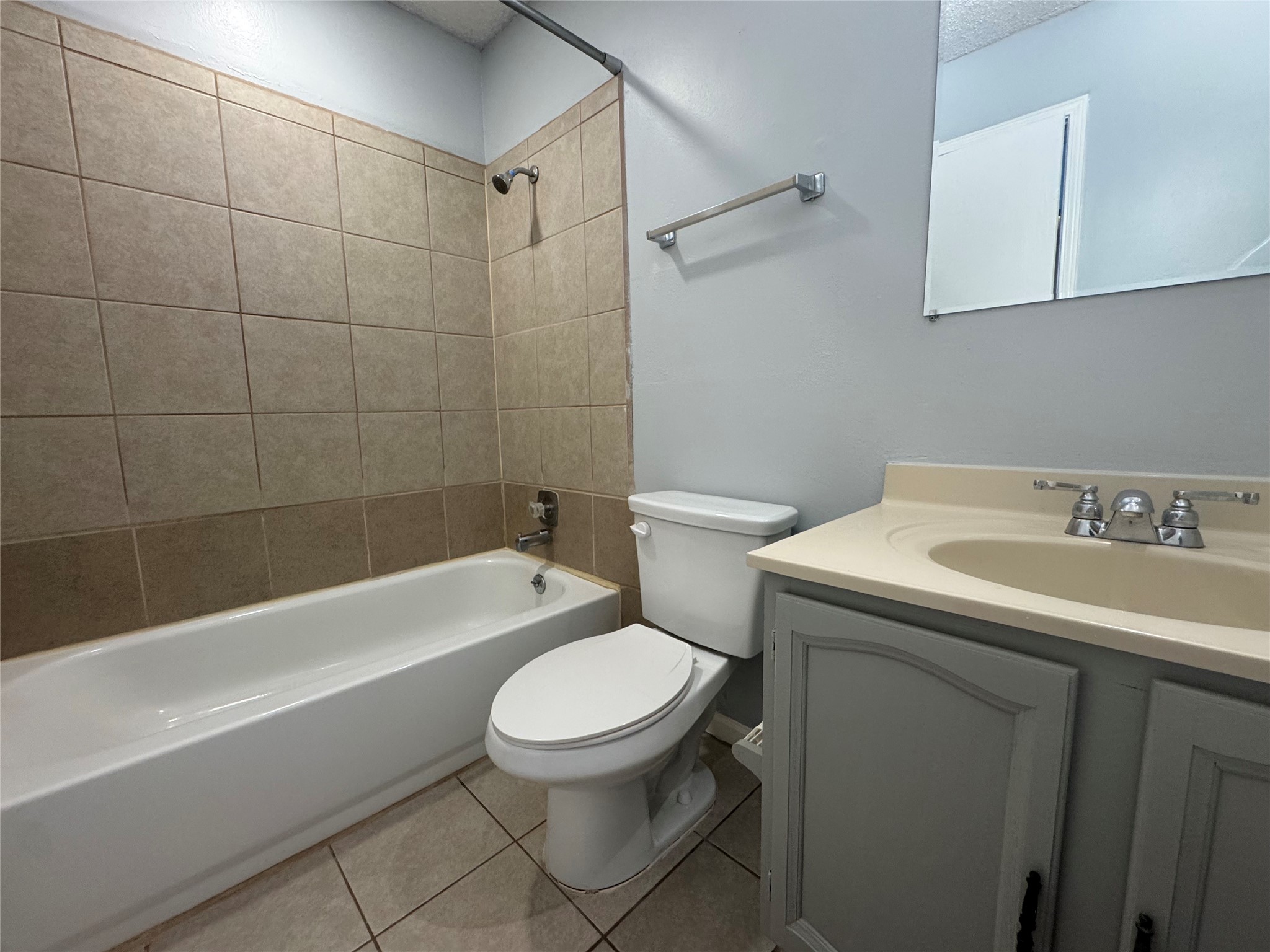 3901 Sweetgum Court