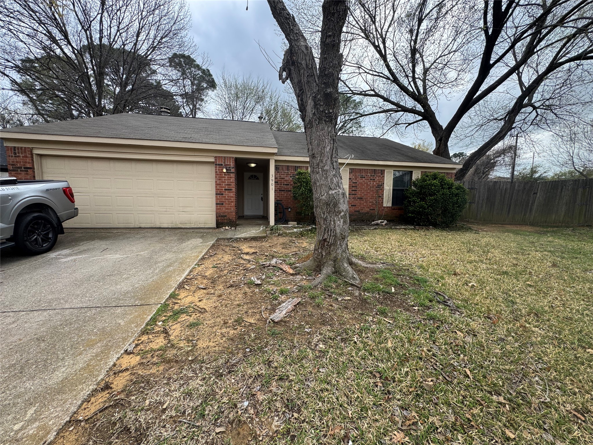 3901 Sweetgum Court