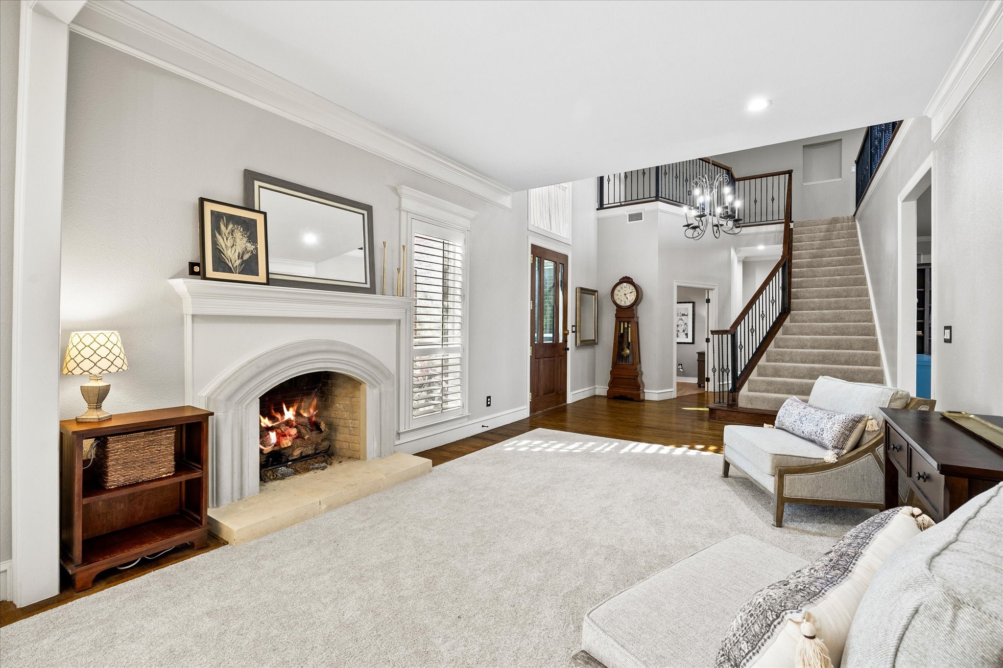 912 Country Club Drive